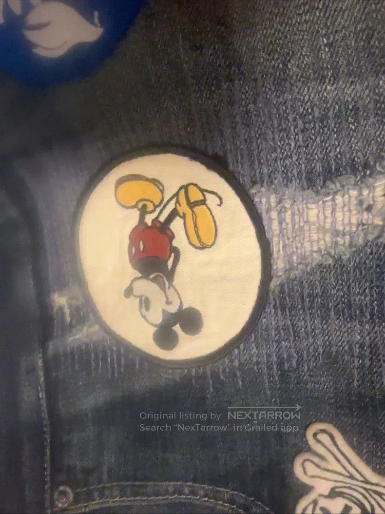 Neighborhood Neighborhood size S Classic Disney Washed Destroyed King D Size US 27 - 3 Thumbnail