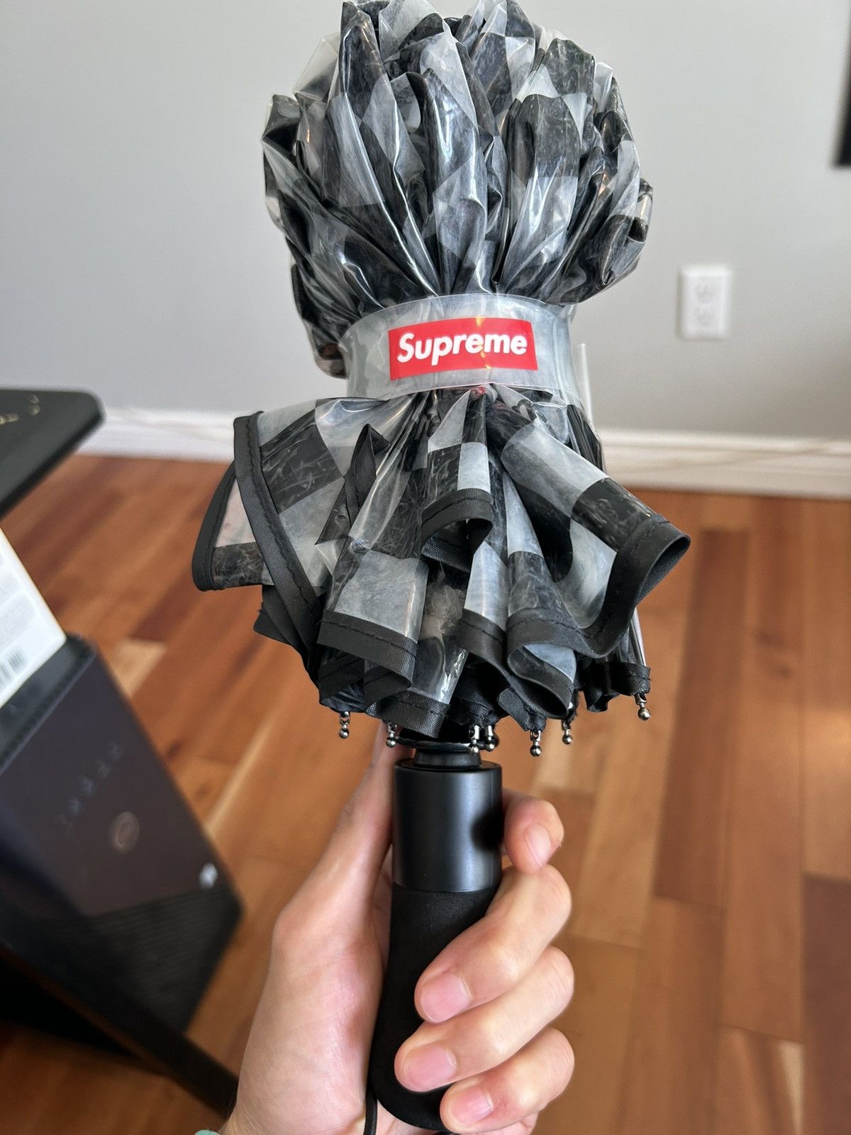 Supreme Auto open Close Checkerboard Umbrella Shedrain SS20 | Grailed