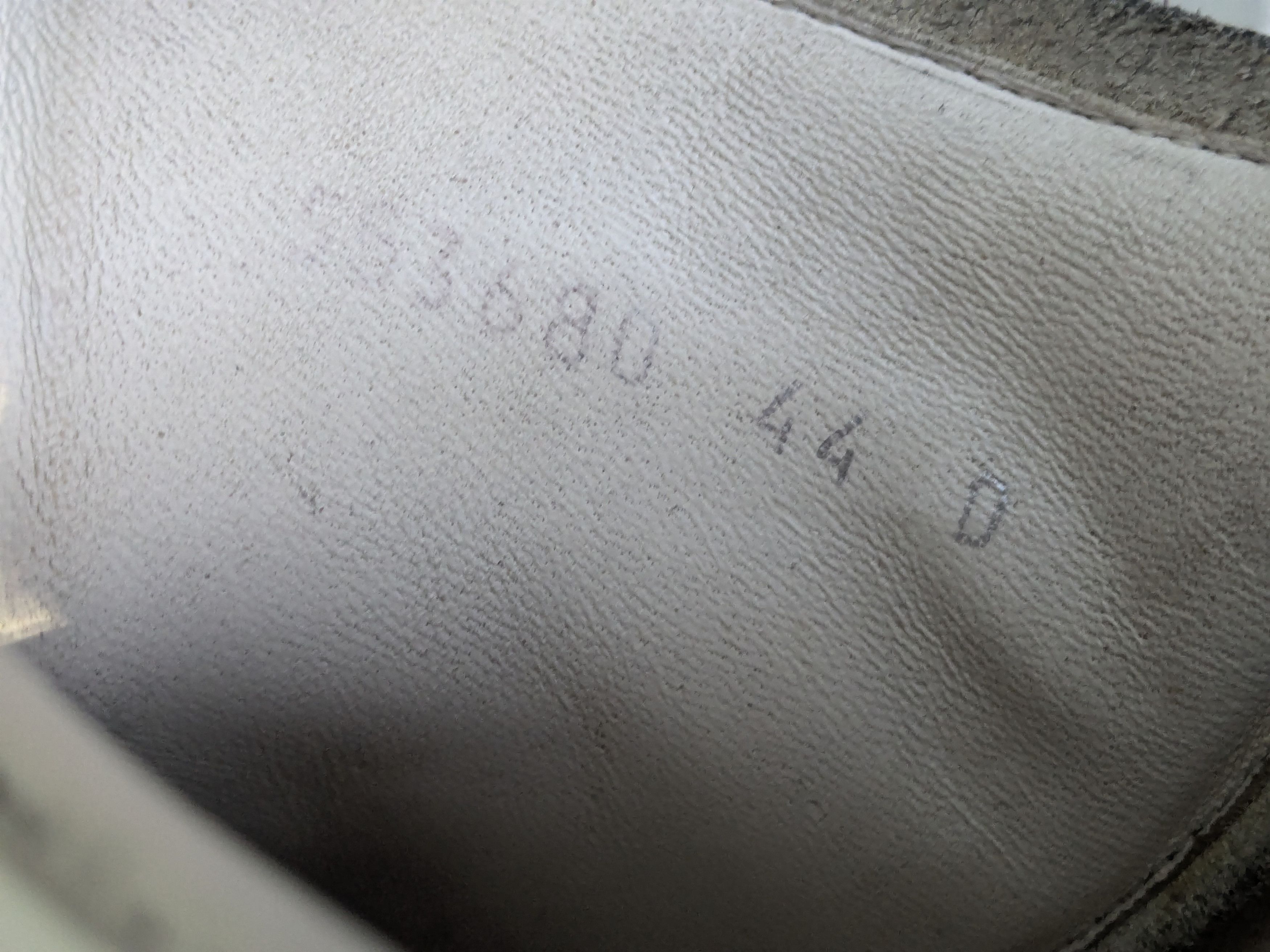 Alexander McQueen alexander mcqueen oversized sneaker Larry White 11 44 Size US 11 / EU 44 - 9 Thumbnail