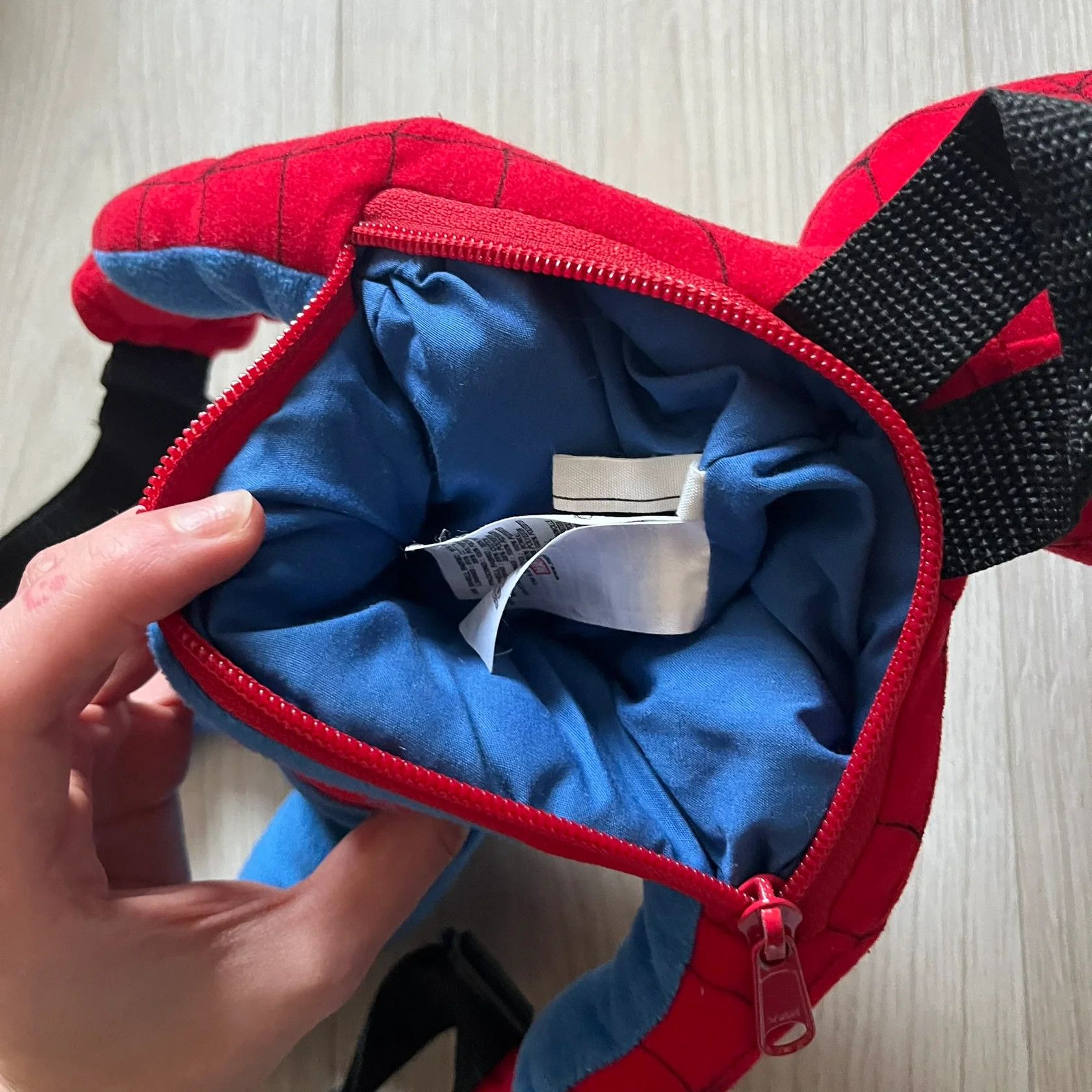 Marvel Comics H&M x Marvel Spider-man 2006 Backpack Size ONE SIZE - 6 Thumbnail