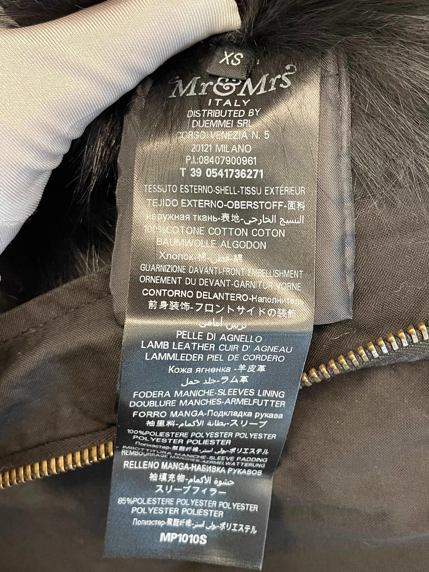 MR & MRS ITALY Mr & Mrs Italy Black Fox Fur Lining XS Jacket Size XS / US 0-2 / IT 36-38 - 6 Thumbnail