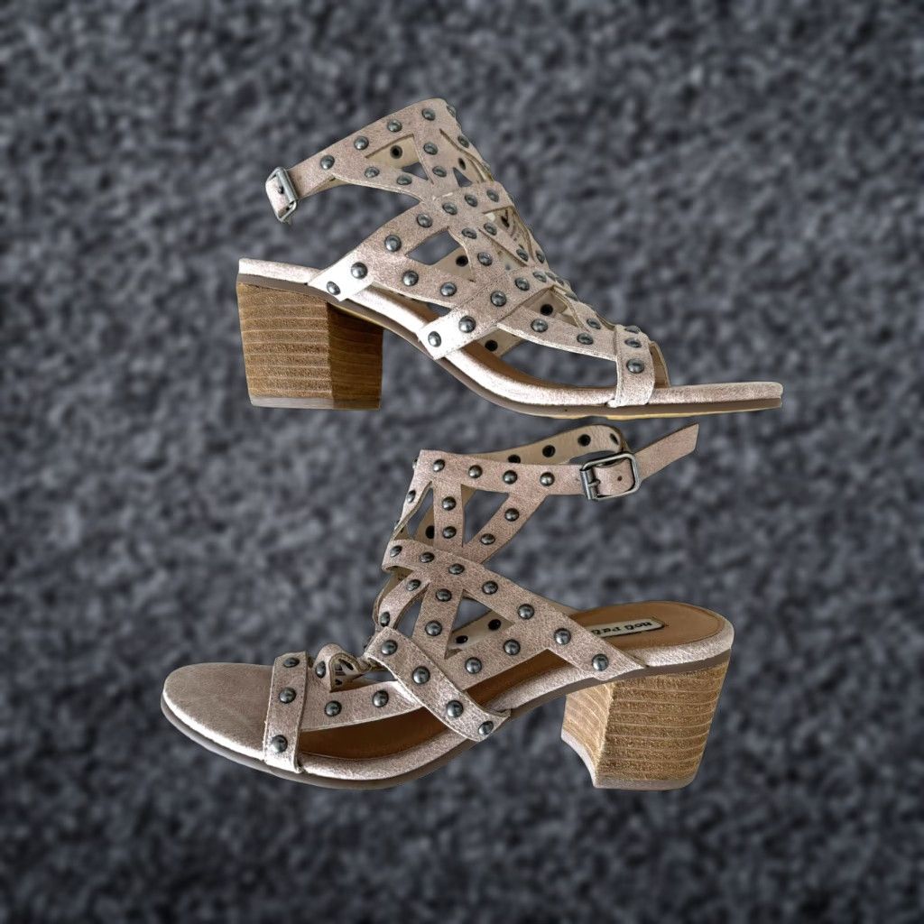 Vintage Not Rated Gladiator Sandals Women Size 7 Ivory Studded Mid Heel Shoes Block