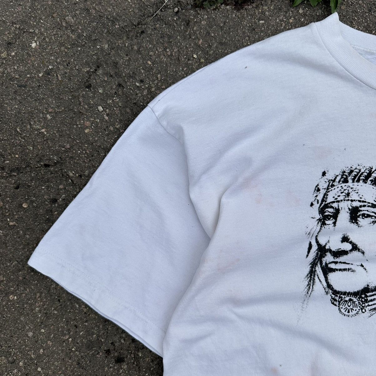 Designer × Vintage Vintage T-shirts Indian Big Logo Style USA Y2K 00s Size US XL / EU 56 / 4 - 3 Thumbnail