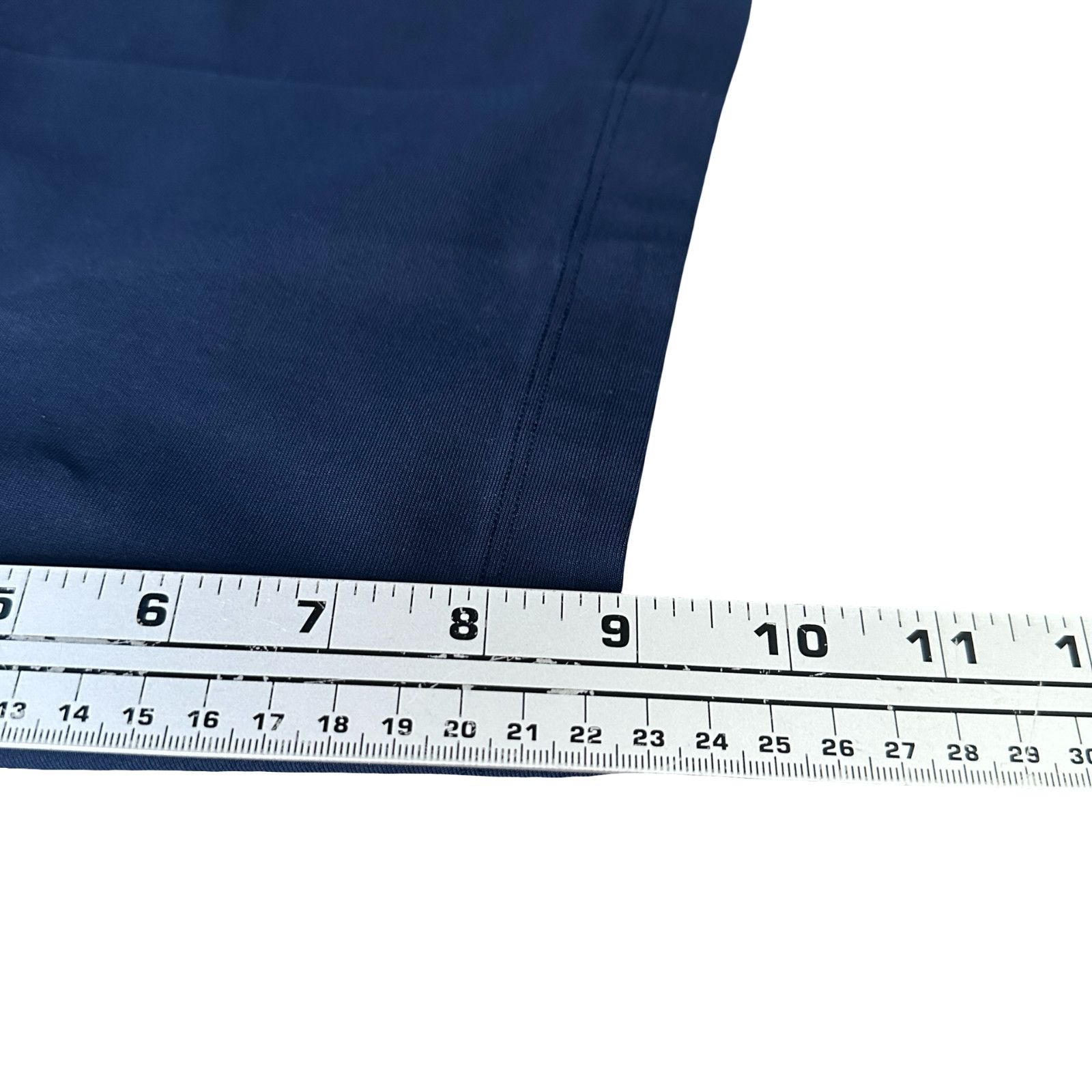Lululemon Lululemon T.H.E. Linerless Shorts Mens 38 Navy Blue Pockets Size US 38 / EU 54 - 8 Thumbnail