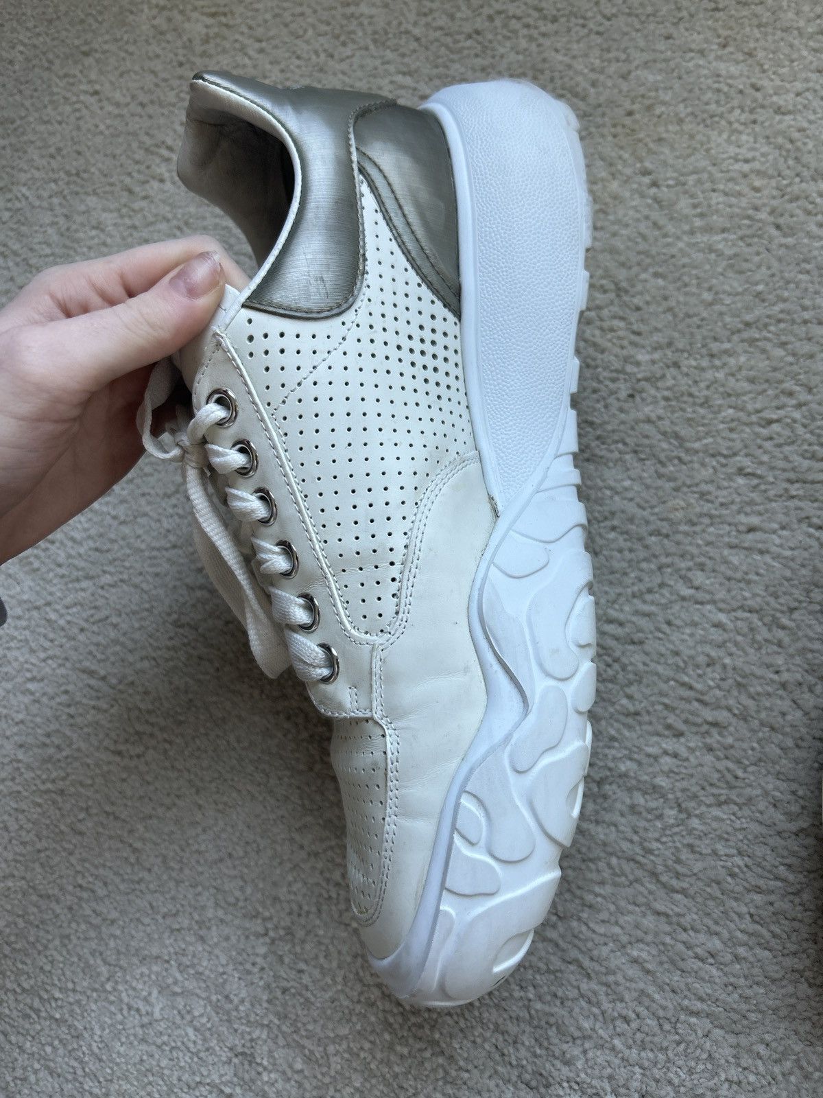 Alexander McQueen Alexander McQueen Perforated Court Sneakers Size US 8.5 / EU 41-42 - 6 Thumbnail
