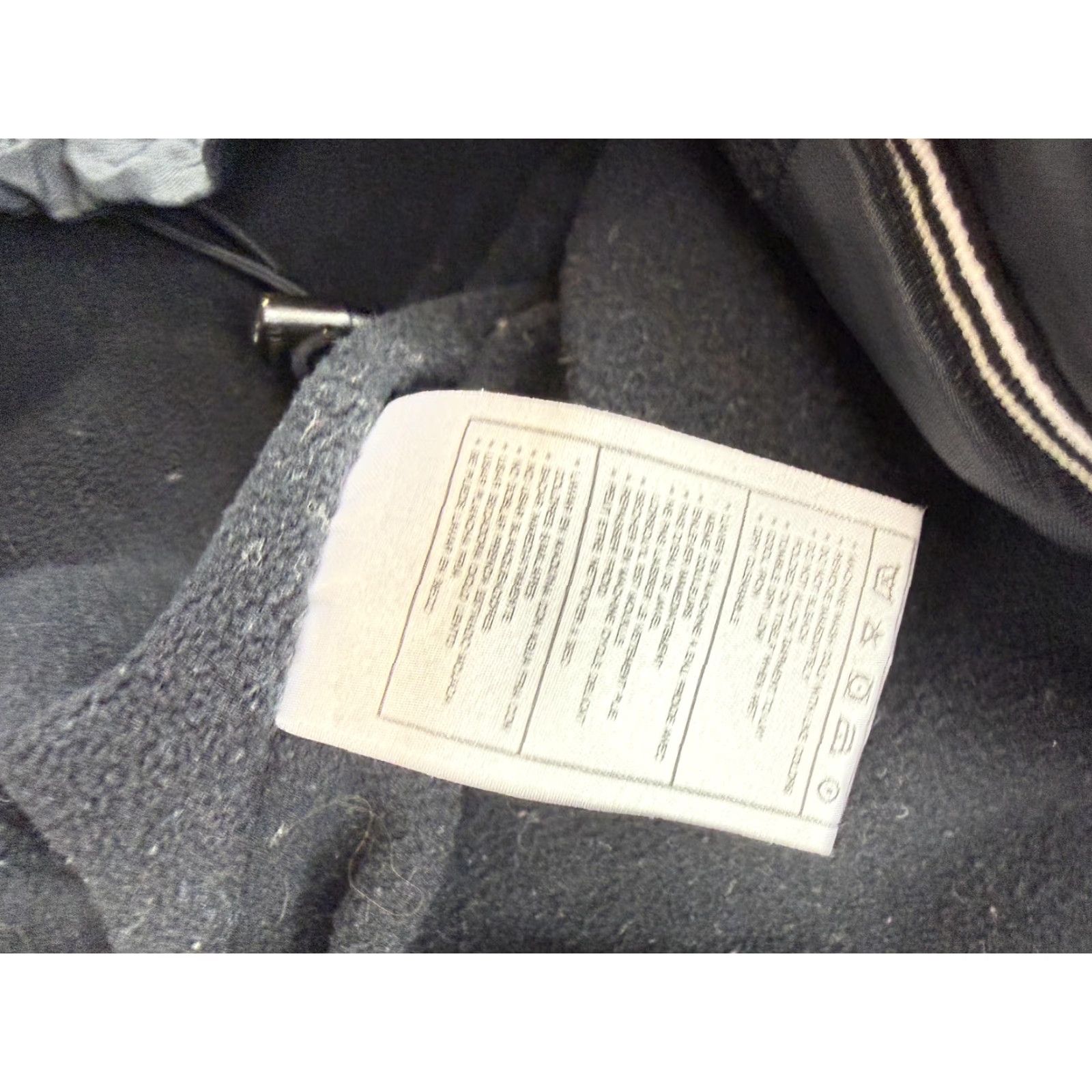 Nike Vtg Nike Jacket Mens Medium Black Full Zip Fleece Lined Reflective Windbreaker Size US M / EU 48-50 / 2 - 6 Thumbnail