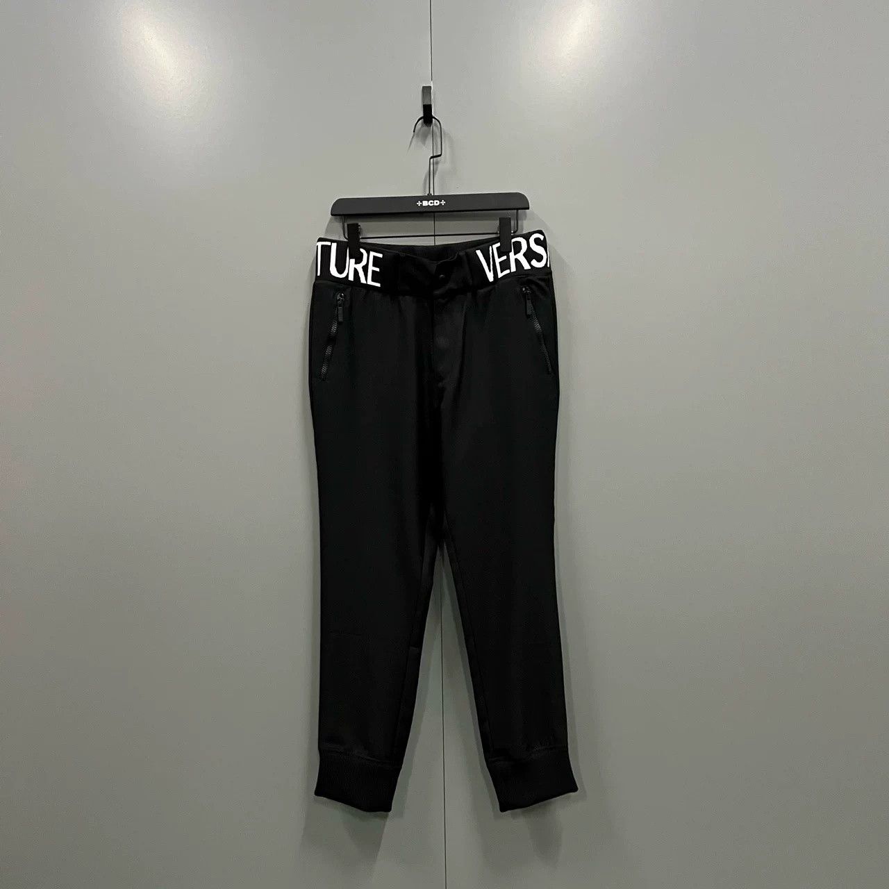 Versace VERSACE Black Sweatpants Size US 30 / EU 46 - 1 Thumbnail