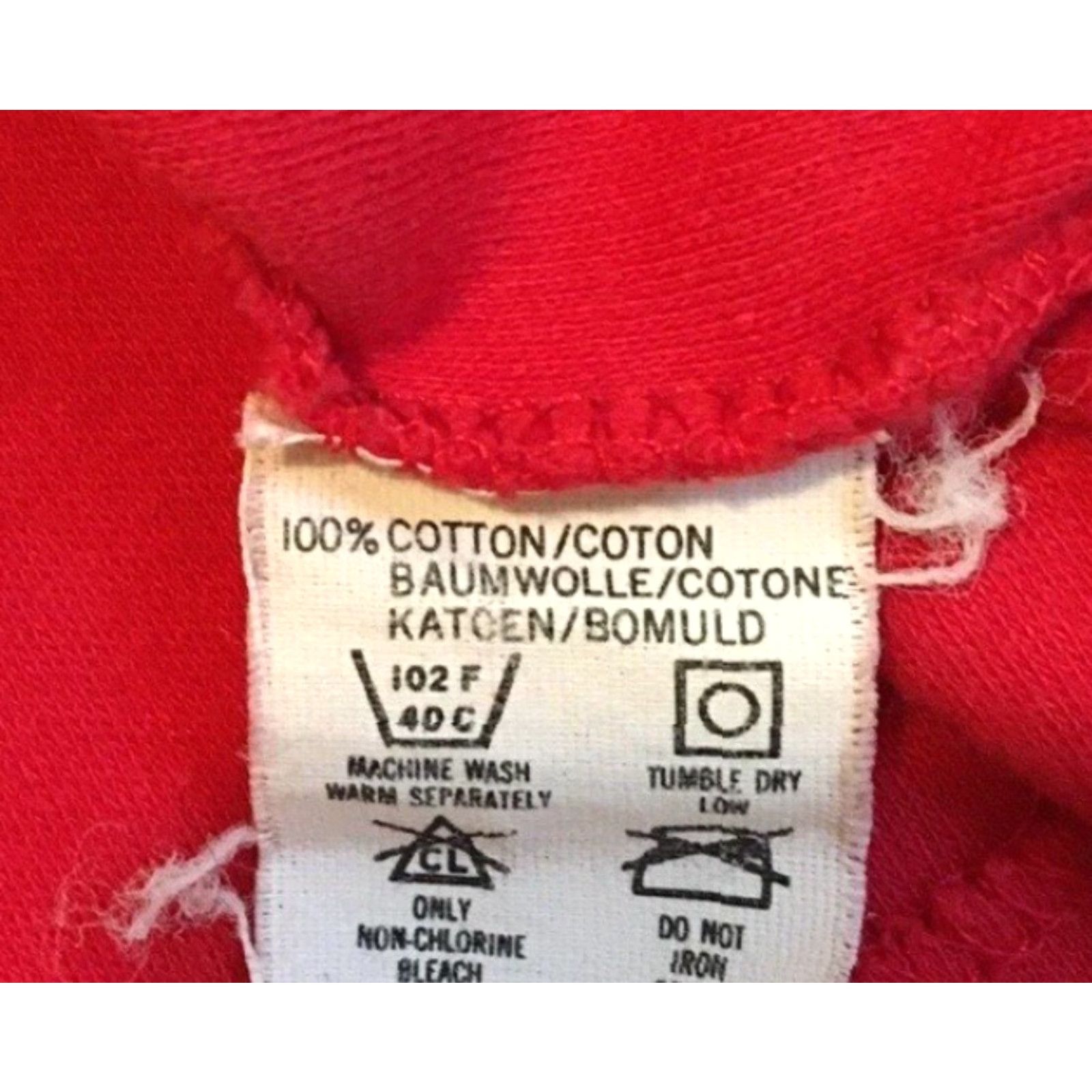 Champion VINTAGE Champion Turtleneck Shirt L USA Track Sports Surf Skate Grunge 80s 90s Men Red Blue Graphic Tee N/A Size US L / EU 52-54 / 3 - 6 Thumbnail