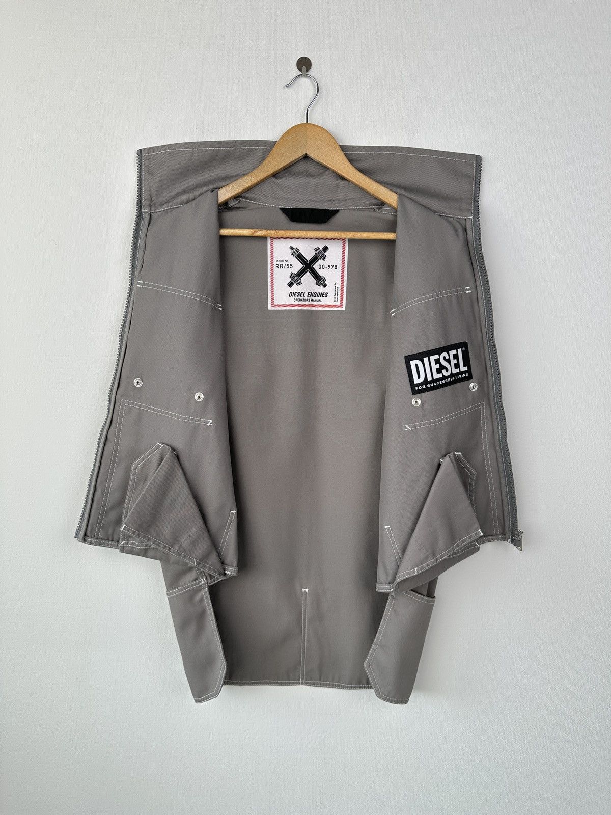 Diesel DIESEL Hidden-Pocket Workwear Multipocket Cargo Vest Jacket Size US L / EU 52-54 / 3 - 3 Thumbnail