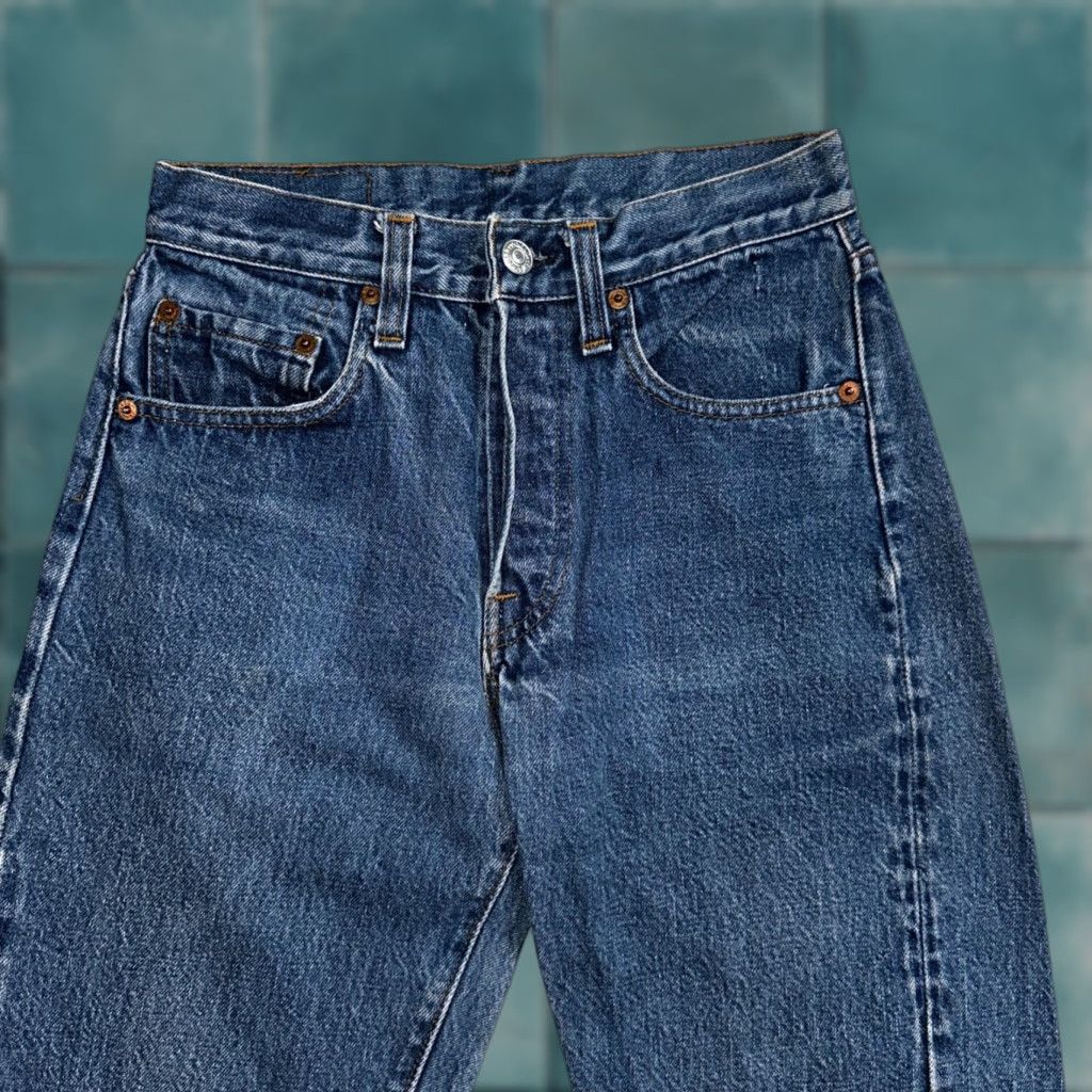 Levi's VINTAGE Levis 501 XX 80s Redline Selvedge USA Jeans Med Wash 27x34 Act 24x30 Size US 27 - 1 Thumbnail