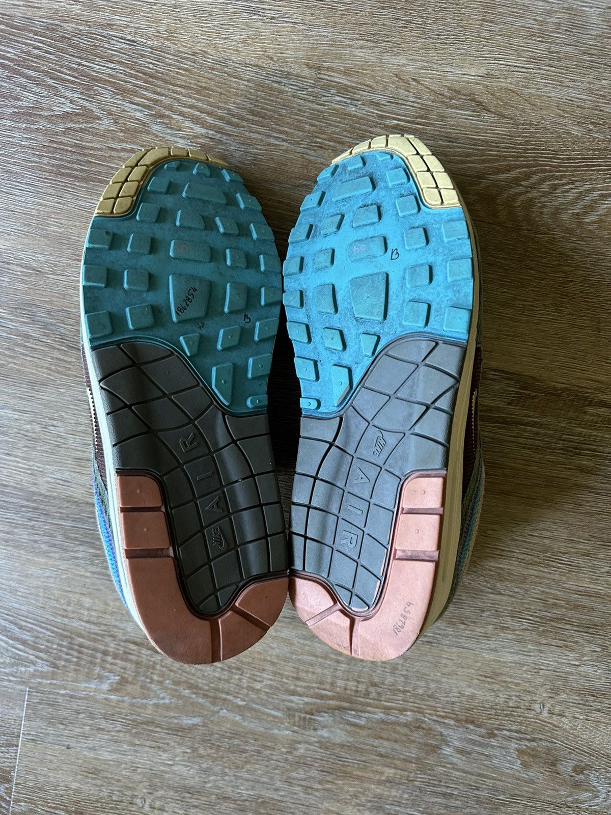 Nike Nike Air Max 1/97 Sean Wootherspoon Size US 10 / EU 43 - 15 Thumbnail