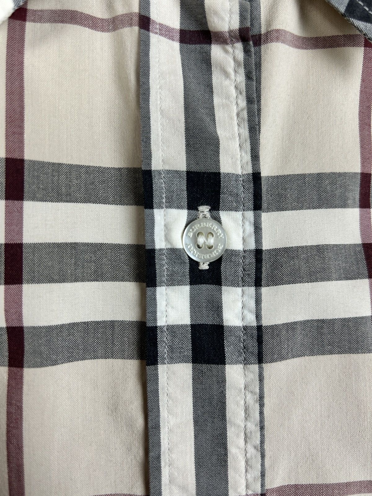 Burberry Vintage Burberry Red Label Nova Check AOP Shirt Size 40 Size S / US 4 / IT 40 - 4 Thumbnail