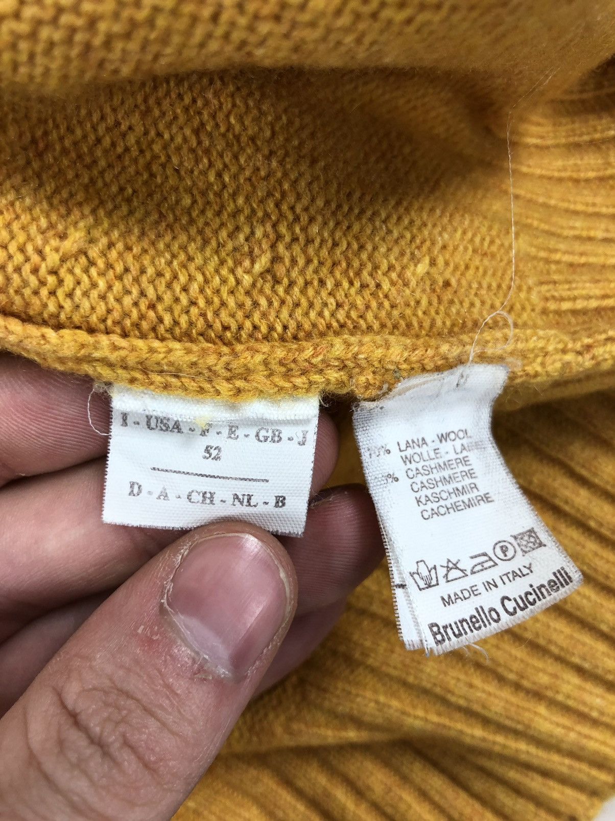 Brunello Cucinelli Brunello Cucinelli vintage cashmere zip pullover sweater Size US L / EU 52-54 / 3 - 8 Thumbnail