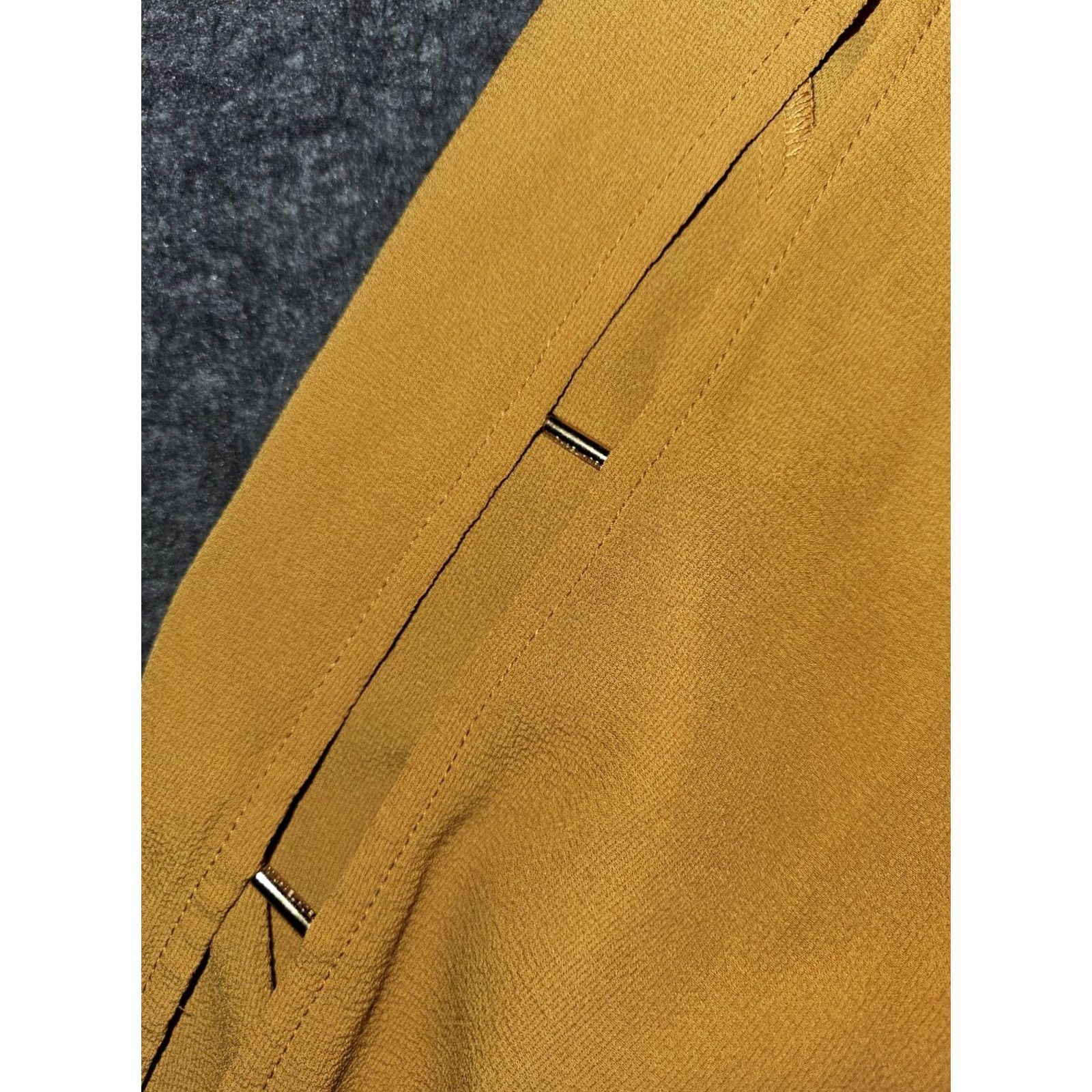 Michael Kors Michael Kors Blouse Women's M Mustard Long Sleeve Open Slit Lightweight Pullover Solid Designer City Casual Size M / US 6-8 / IT 42-44 - 6 Thumbnail