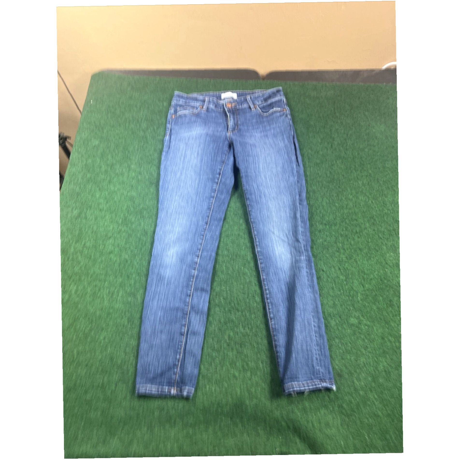 Loft Ann Taylor Loft Relaxed Skinny Crop Denim Blue Jeans Womens Size 27 / 4 29x27 Size 27" / US 4 / IT 40 - 1 Thumbnail