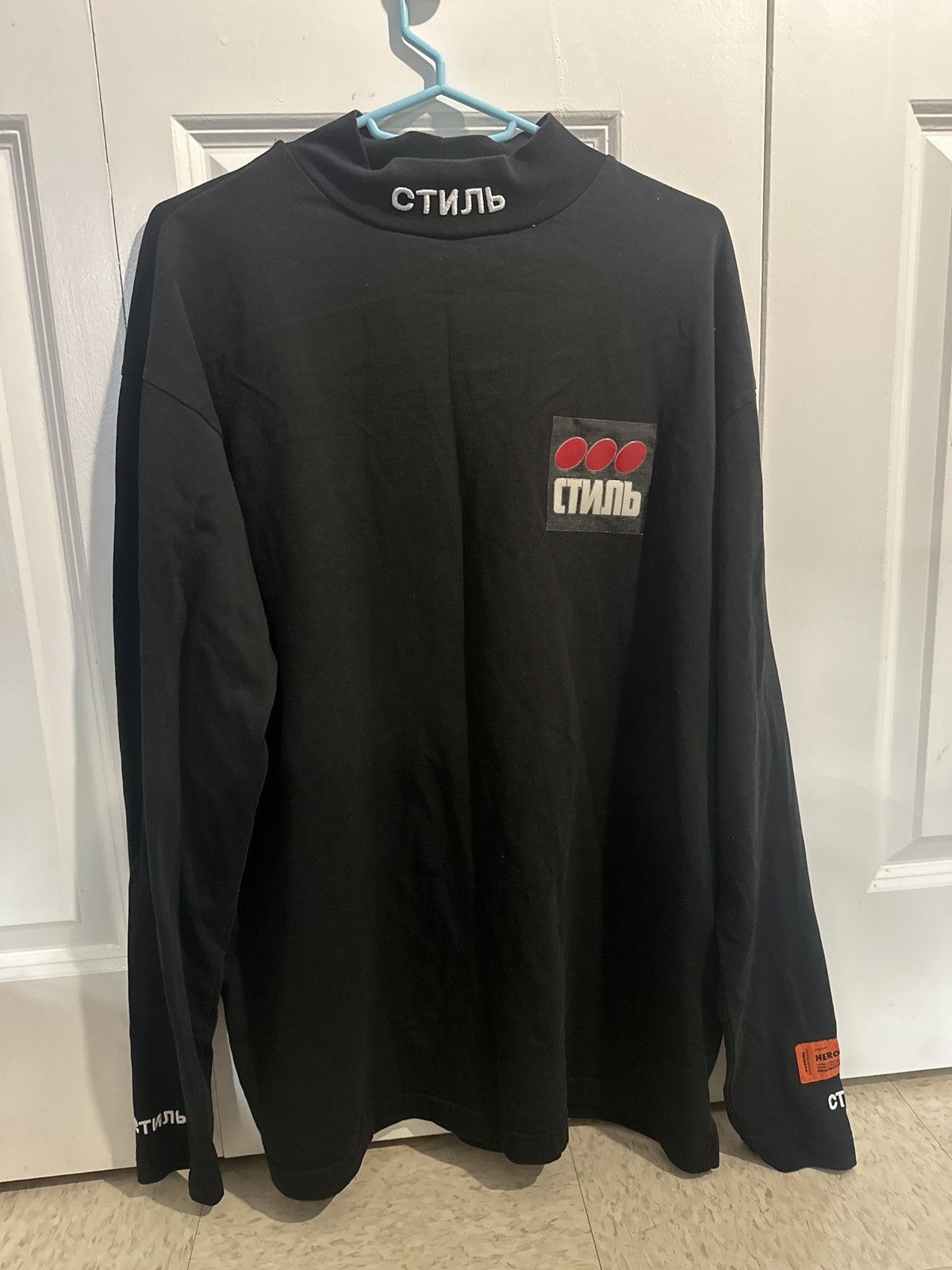 image of Heron Preston Long Sleeve T-Shirt Men in Black (Size Medium)