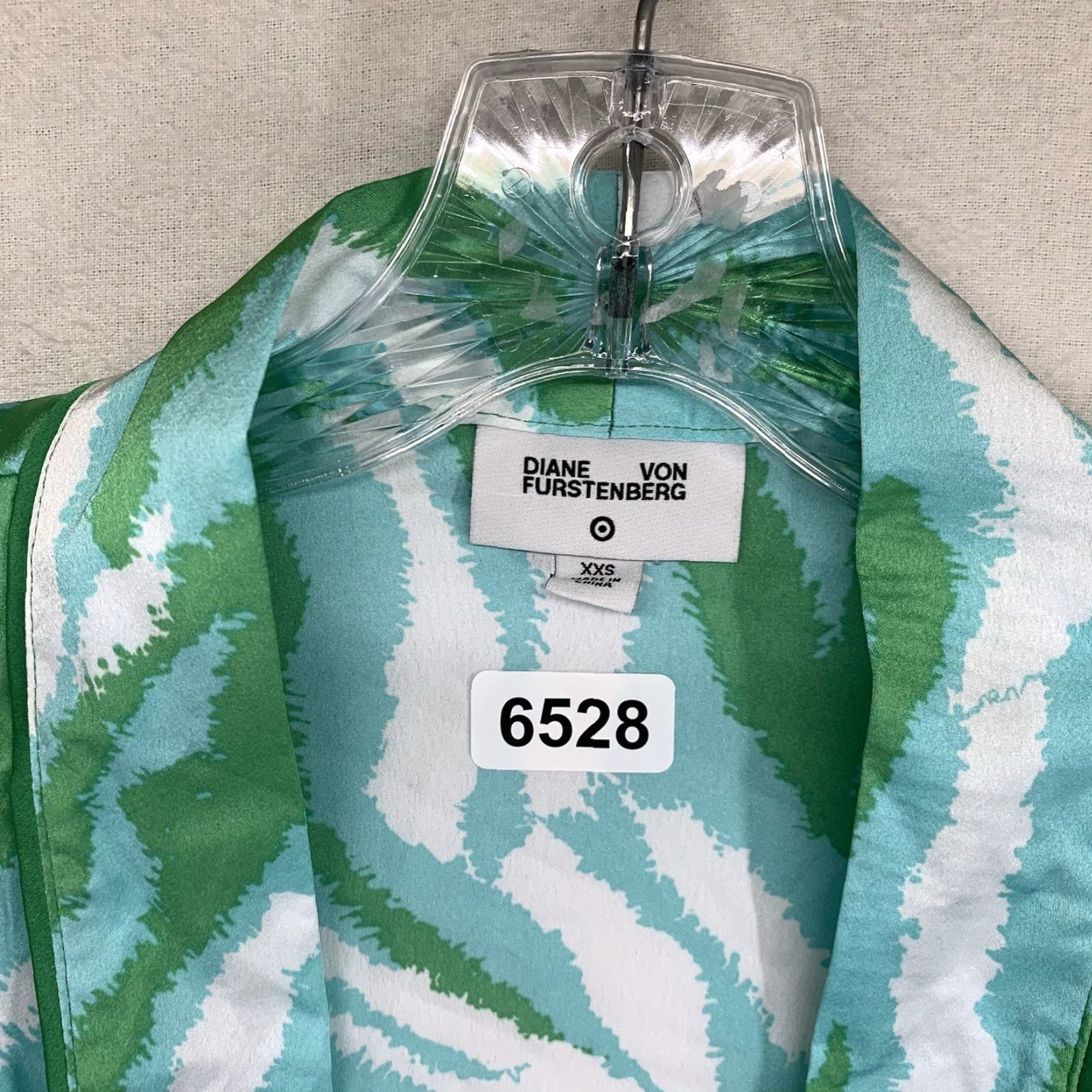 Diane von Furstenberg DVF for Target Robe Women 2XS Green Zebra Satin Beach Cover-Up Kimono 3/4 Sleeve Size ONE SIZE - 3 Thumbnail