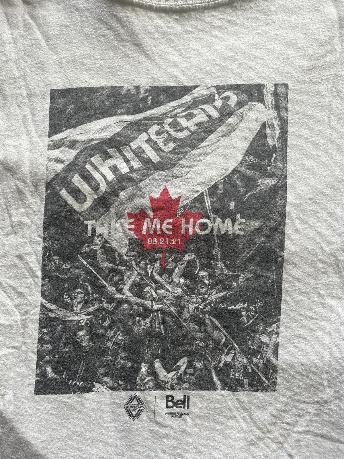 Vintage Vintage Vancouver Whitecaps T Shirt Size US L / EU 52-54 / 3 - 2 Thumbnail