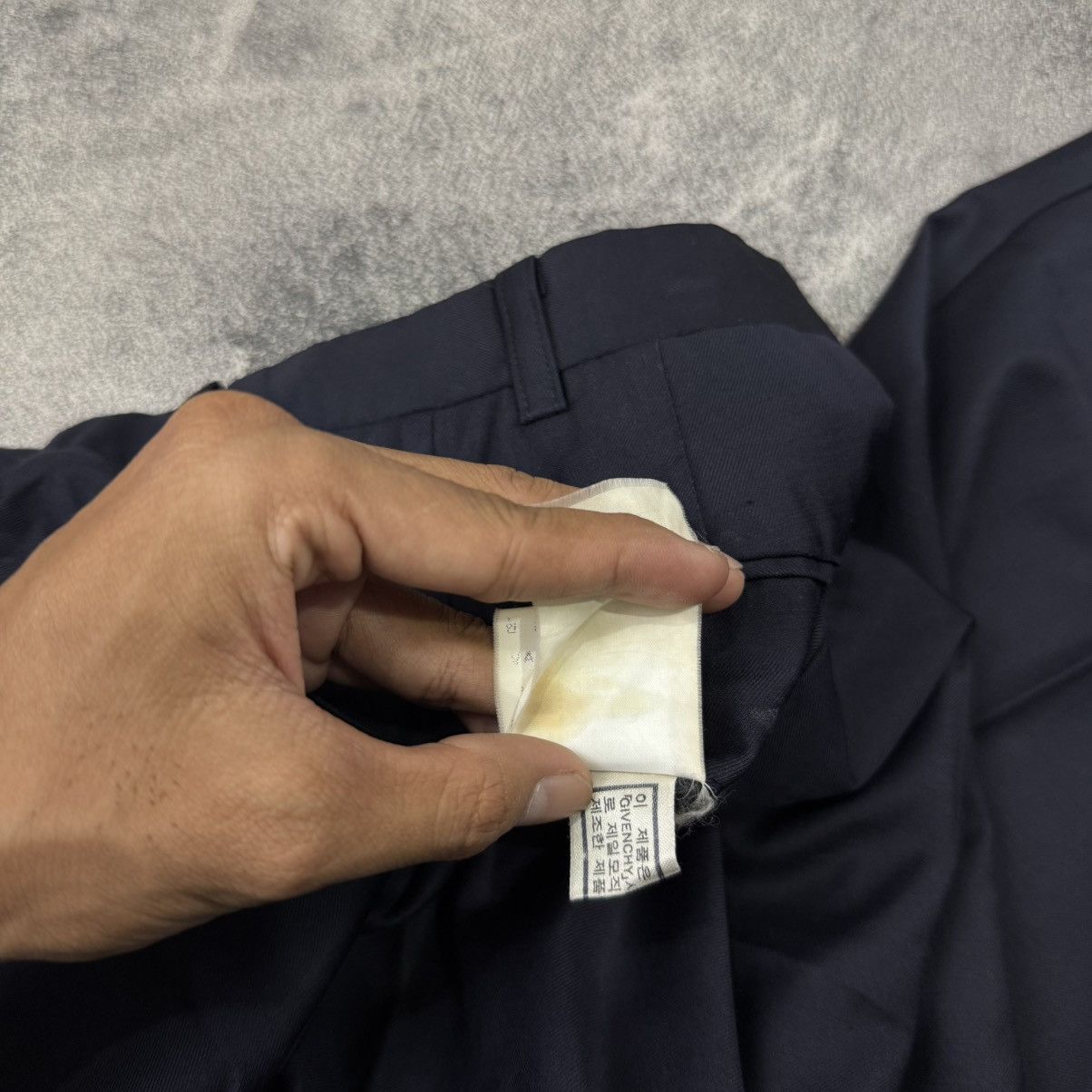 Givenchy Givenchy men trousers pants Size US 35 - 8 Thumbnail