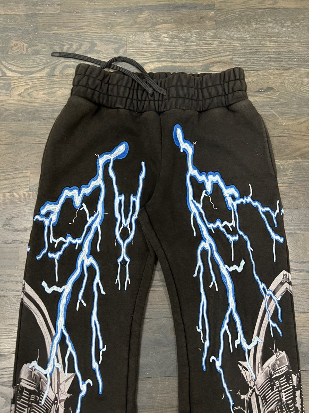 Who Decides War ARCH ENGINE LIGHTING SWEATPANTS Size US 30 / EU 46 - 9 Thumbnail