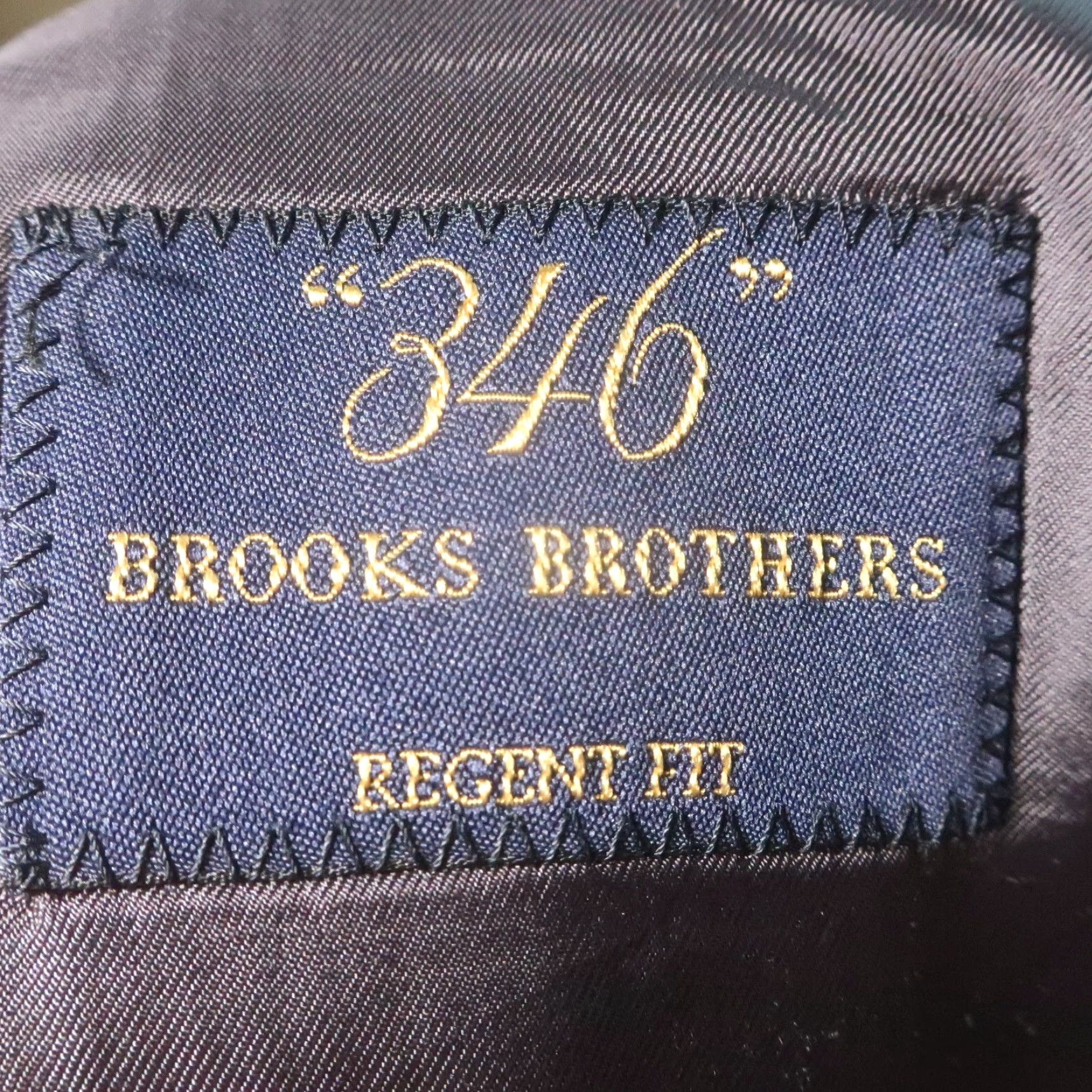 Brooks Brothers Brooks Brothers Blazer Mens 44R Wool 346 Navy Blue Pinstripe Tweed Notch Lapel Double-Vented 2-Piece 2-Button Front Jacket Size 44 Regular EUC Size 44R - 4 Thumbnail