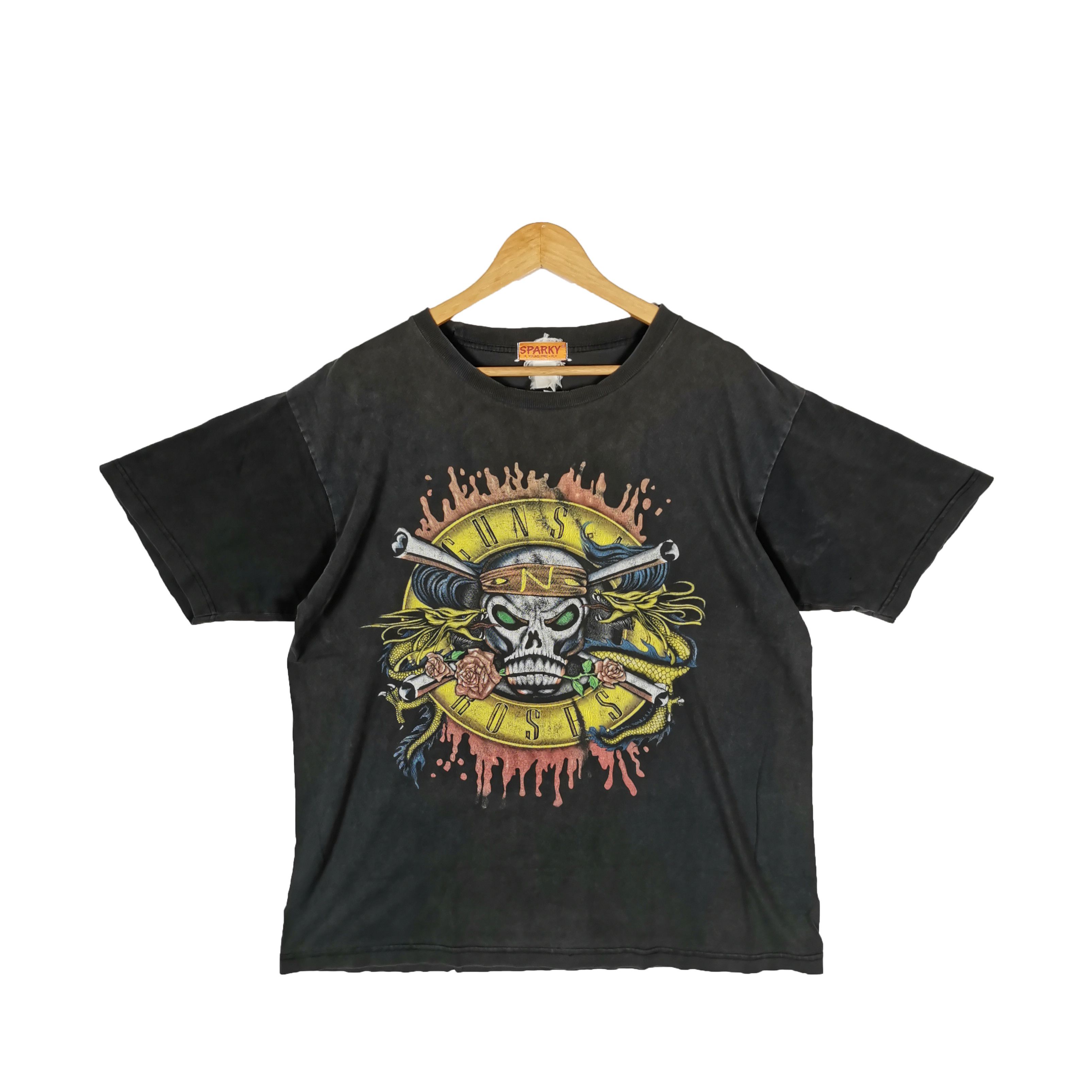 Band Tees Vintage Guns 'N Roses T-Shirt Concert Rock Band Crewneck Tee Size US XL / EU 56 / 4 - 1 Thumbnail
