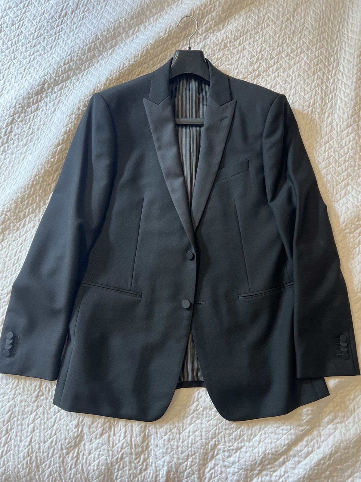 Banana Republic Banana Republic Tuxedo Blazer Like new Size 42R - 2 Thumbnail