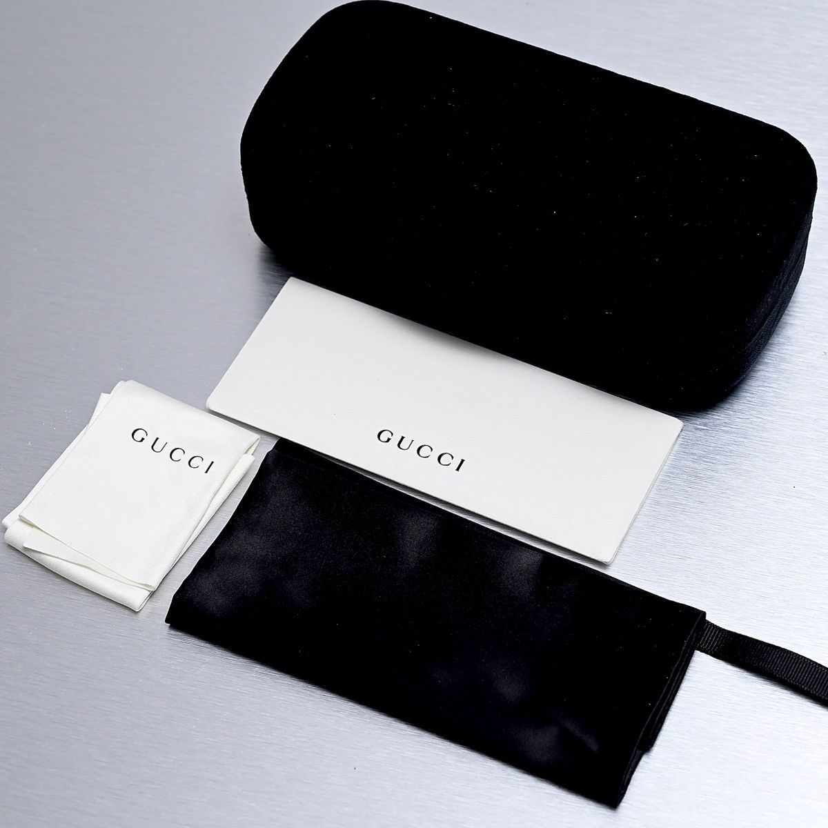GUCCI GG1604S SUNGLASSES