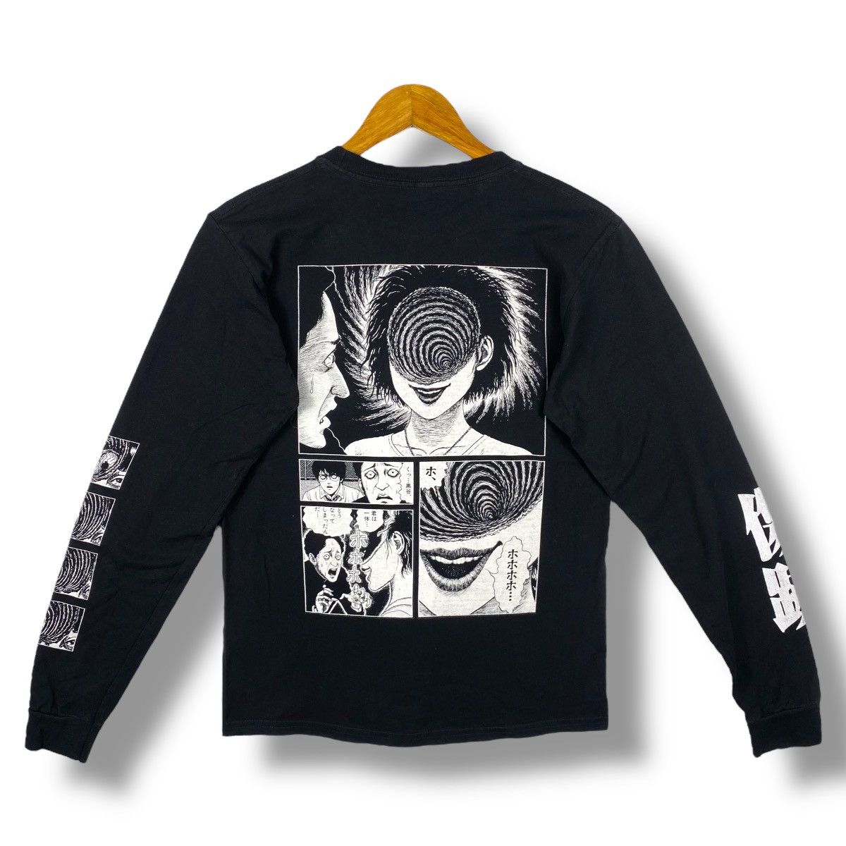 Anime × Japanese Brand Junji Ito Collection UZUMAKI Japanese Horror Anime Manga Tee Size US S / EU 44-46 / 1 - 1 Thumbnail