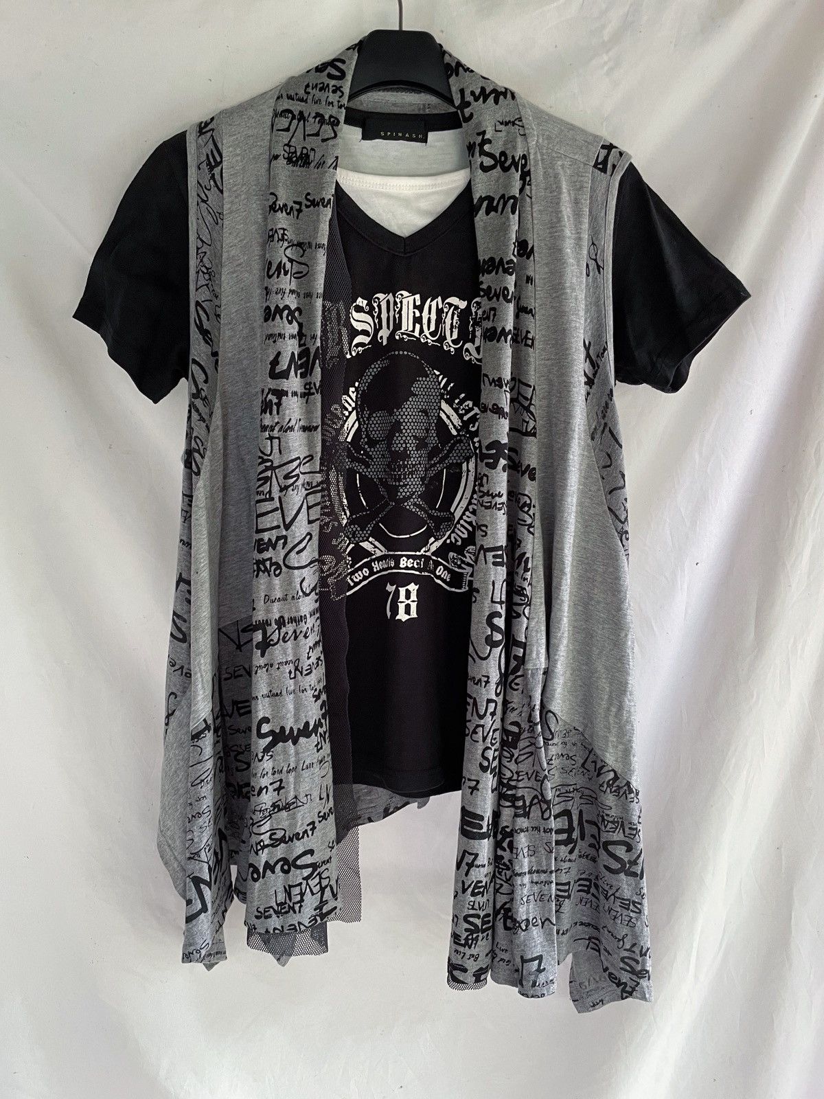 Beauty Beast 2 IN 1 SPINASH TEE + JAPANESE OUTER SOEN STREET STYLE Size US M / EU 48-50 / 2 - 1 Thumbnail