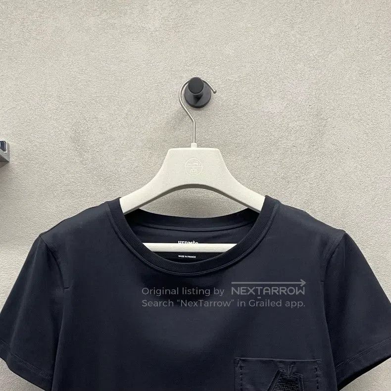 Hermes Hermes Black Short Sleeve with Pocket Embroidery Size XS / US 0-2 / IT 36-38 - 4 Thumbnail