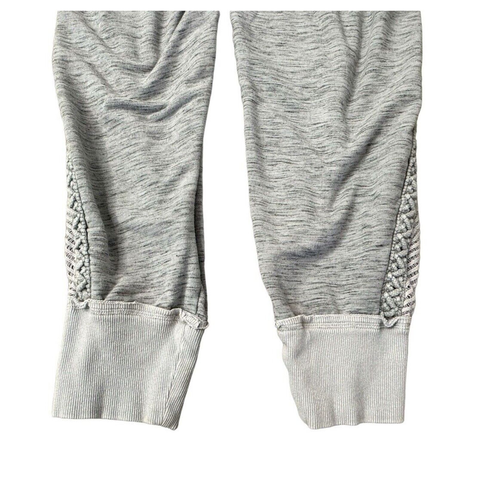 Free People FREE PEOPLE MOVEMENT Mountain High Cable Knit Crochet Set Size 28" / US 6 / IT 42 - 14 Thumbnail