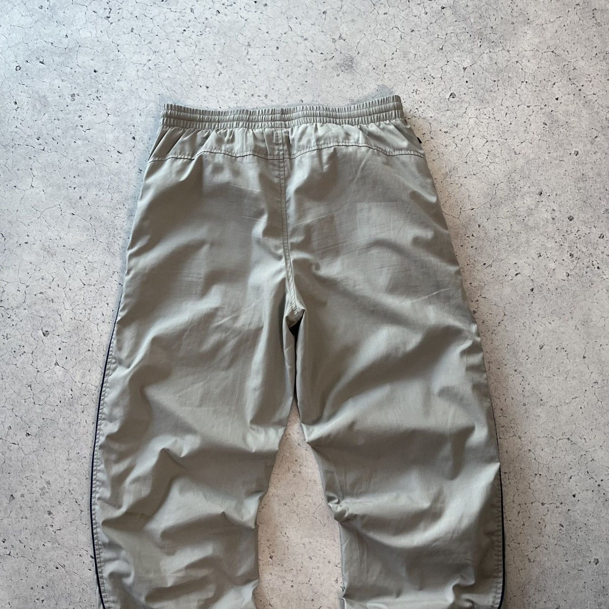 Nike Nike Track Swoosh Pants Vintage Nylon Joggers Streetwear Size US 30 / EU 46 - 3 Thumbnail