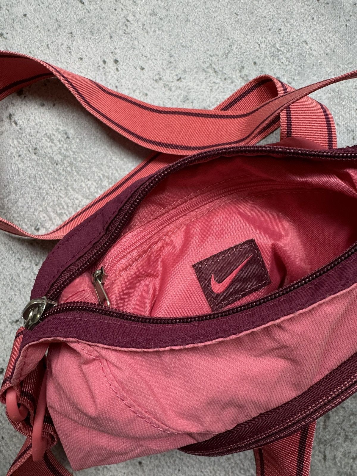 Nike Nike crossbody bag vintage 90s 00s Size ONE SIZE - 8 Thumbnail