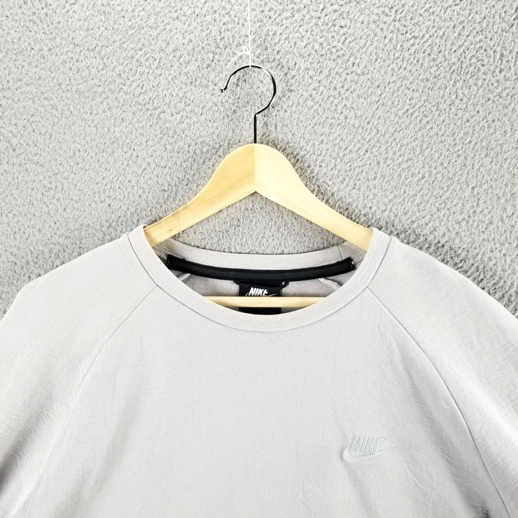 Nike Nike Air Sweatshirt Men L Crewneck Pullover Gray Cotton Blend Logo Embroidered Sports 2010-2019 AR3163-012 Size US L / EU 52-54 / 3 - 2 Thumbnail