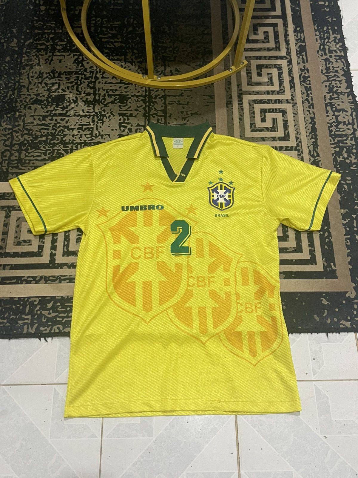 Umbro Brazil 1994 World Cup USA Home Number 2 Jersey Football Size US L / EU 52-54 / 3 - 1 Thumbnail