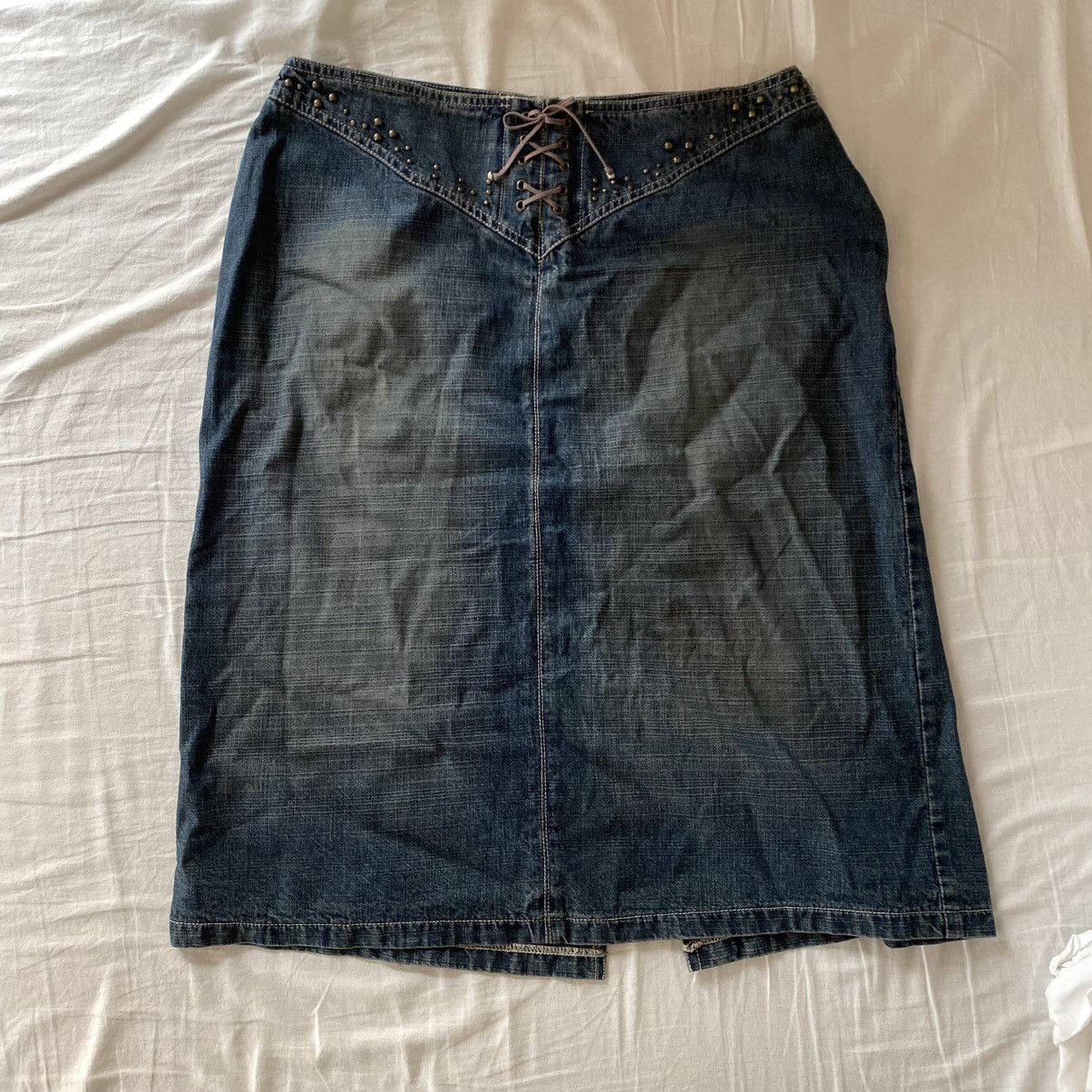Vintage Vintage washed denim denim midi skirt Size 32" / US 10 / IT 46 - 1 Thumbnail