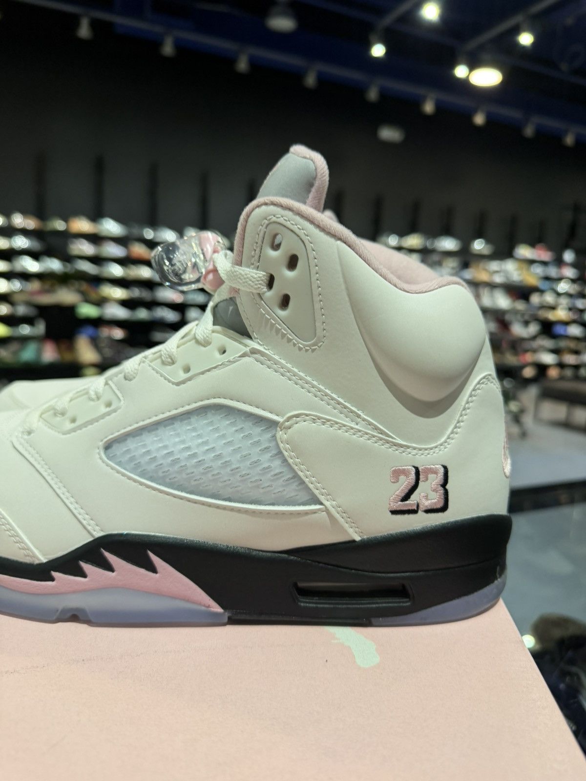 Jordan Brand Size 11.5 - Jordan 5 Medium Soft Pink Size US 11.5 / EU 44-45 - 5 Thumbnail