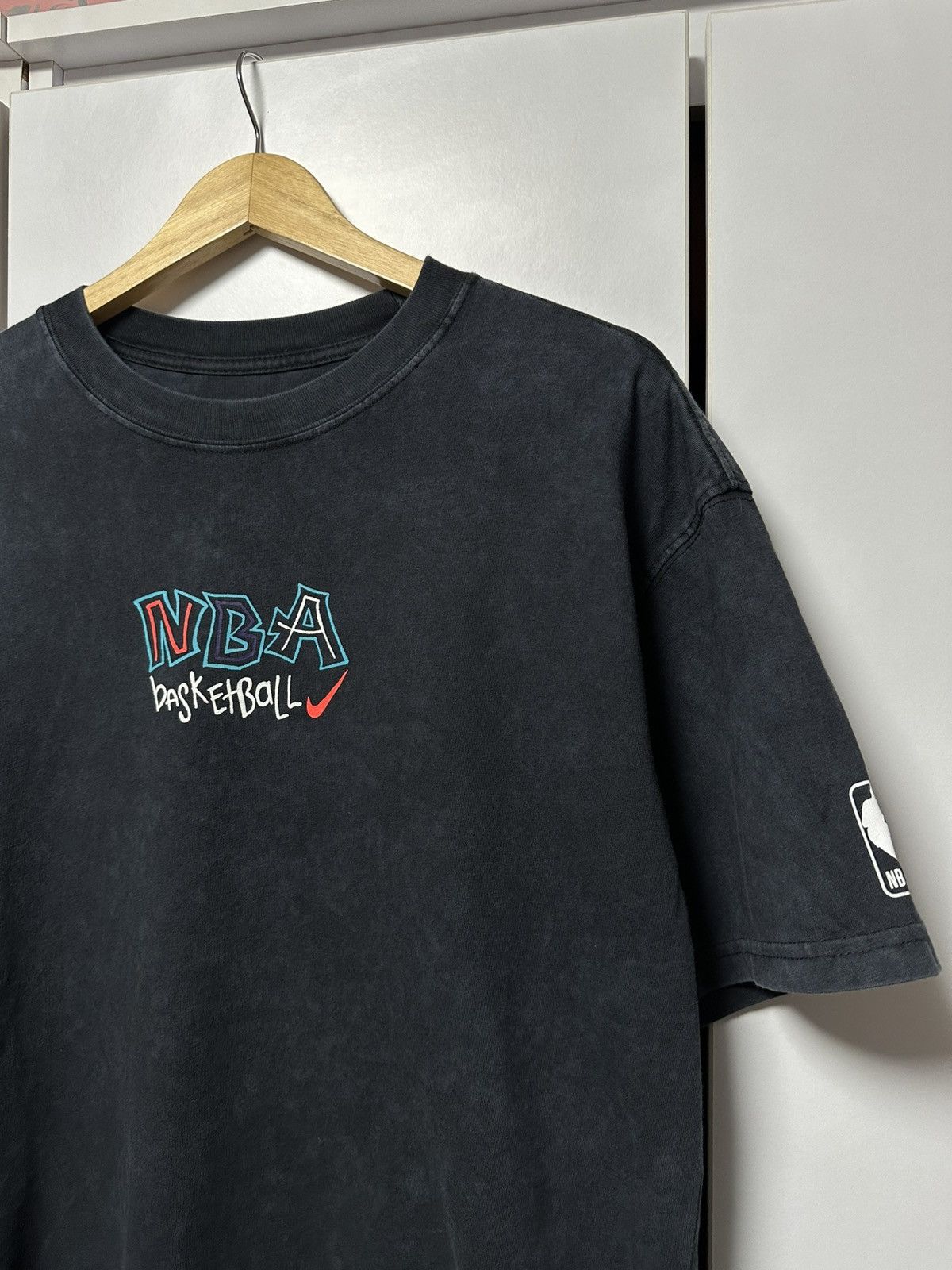 Nike Team 31 Courtside Men's Nike Max90 NBA T-Shirt Basketball Size US M / EU 48-50 / 2 - 6 Thumbnail