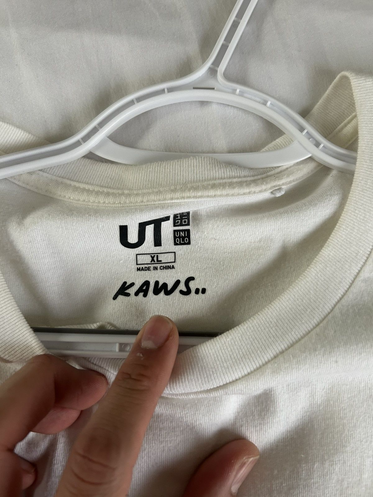 Kaws × Uniqlo Kaws T-Shirt Size US XL / EU 56 / 4 - 2 Thumbnail