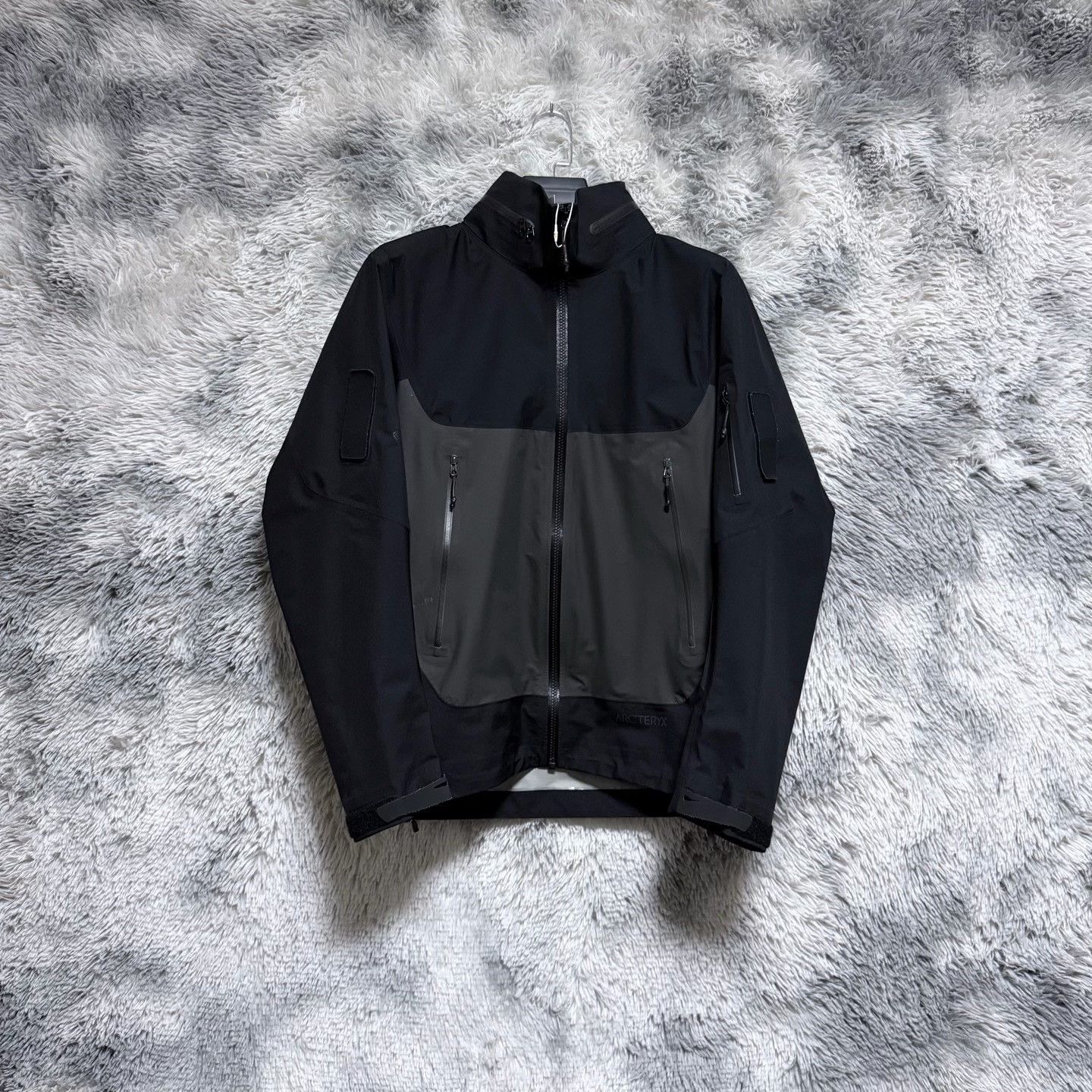 Bape Bape Item Designer Casual Streetwear Size US S / EU 44-46 / 1 - 1 Thumbnail