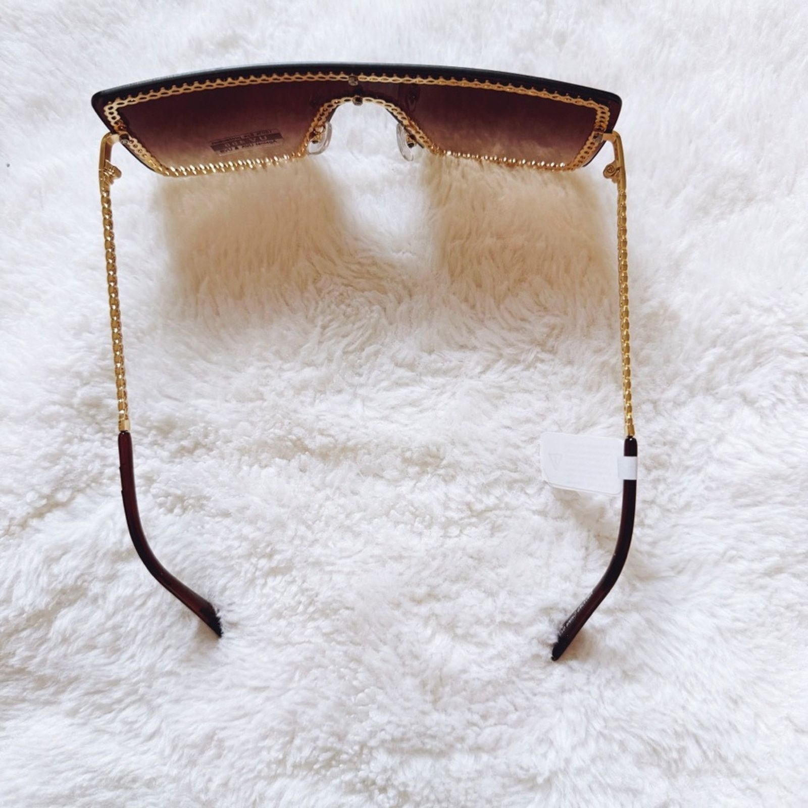 Other Christine Brown Chain Oversized Shield Sunglasses Size ONE SIZE - 10 Thumbnail