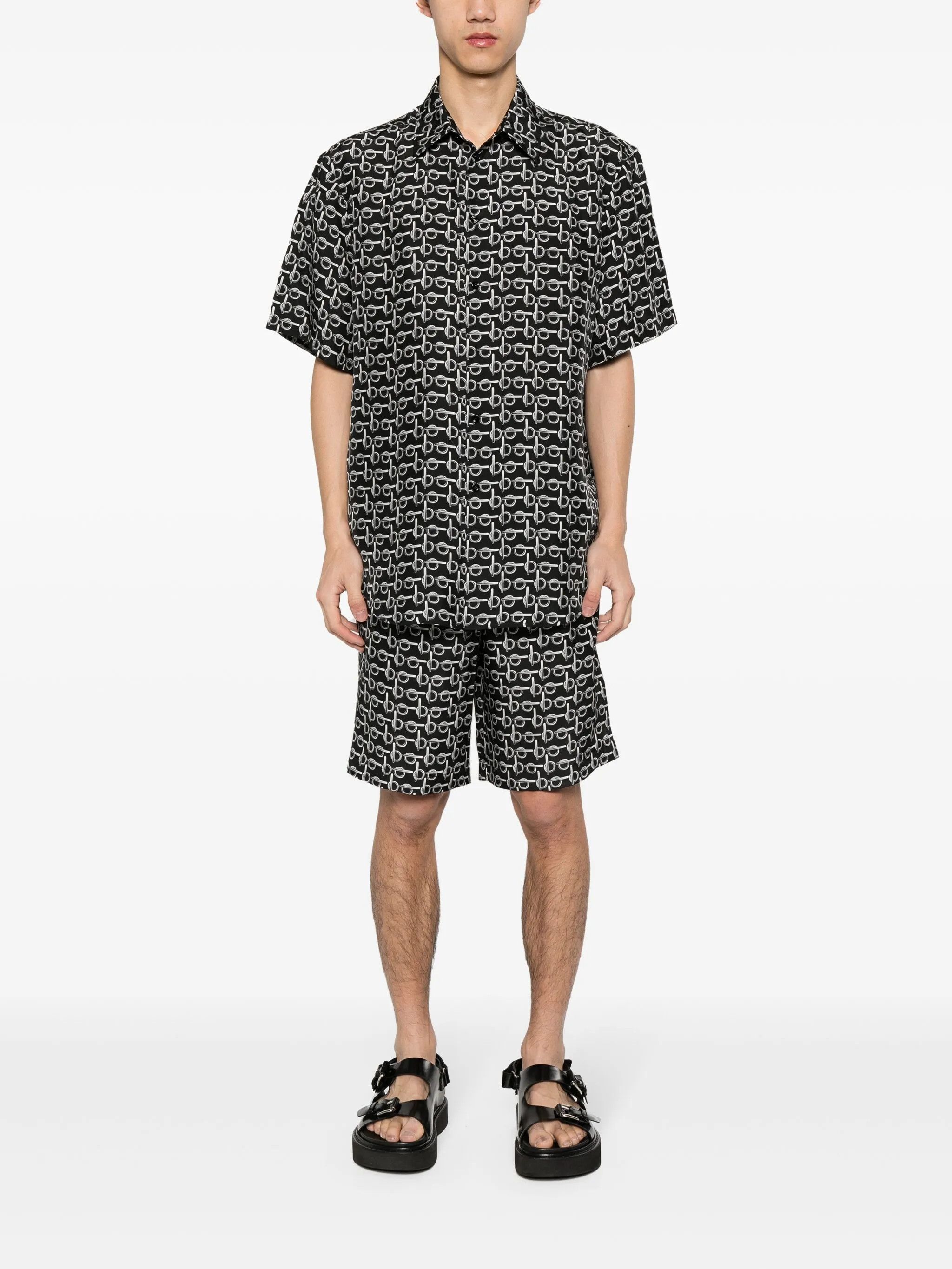 Burberry o1y0426 Short in Black/Silver Size US 30 / EU 46 - 5 Thumbnail