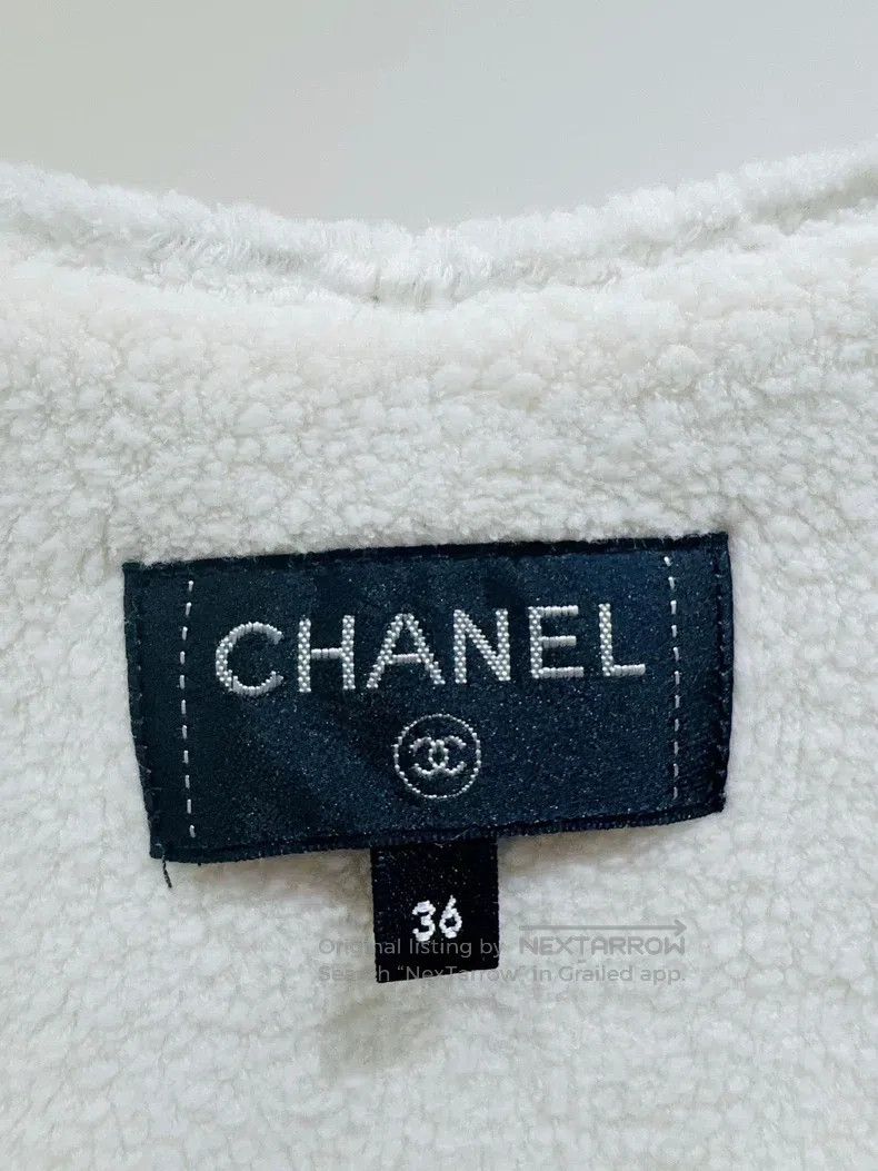 Chanel Chanel 21N Ski Series Lambskin Coat Size XS / US 0-2 / IT 36-38 - 2 Thumbnail