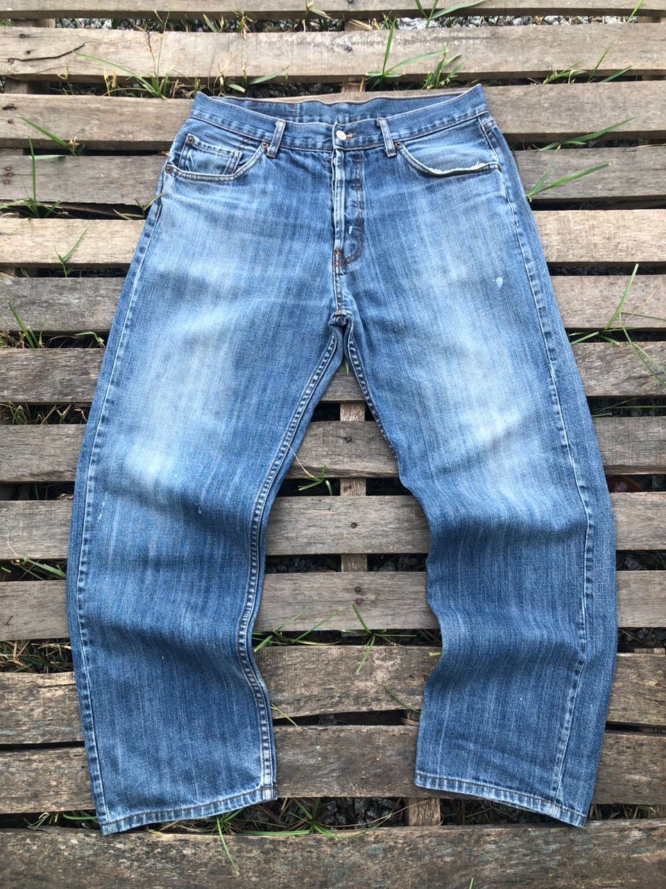 Levi's Vintage Levi's 501 Denim Jeans Skull Design Size US 33 - 2 Thumbnail