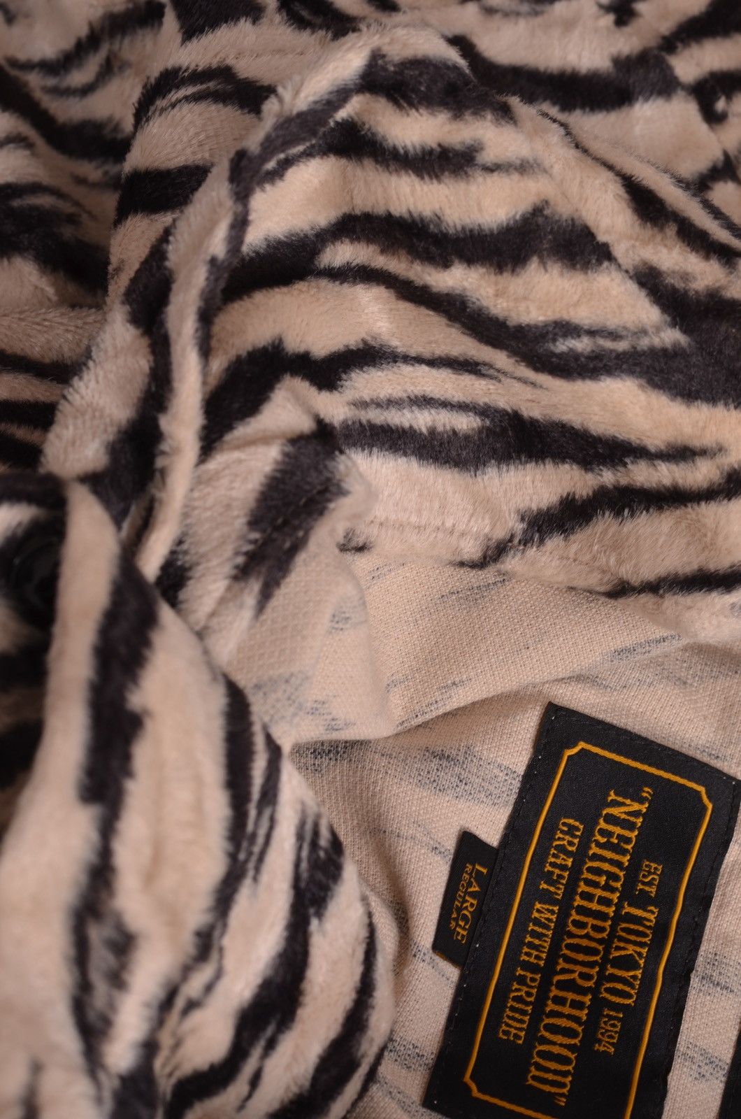 Neighborhood Neighborhood fur r-shirt luxury tiger camo size Size US L / EU 52-54 / 3 - 8 Thumbnail