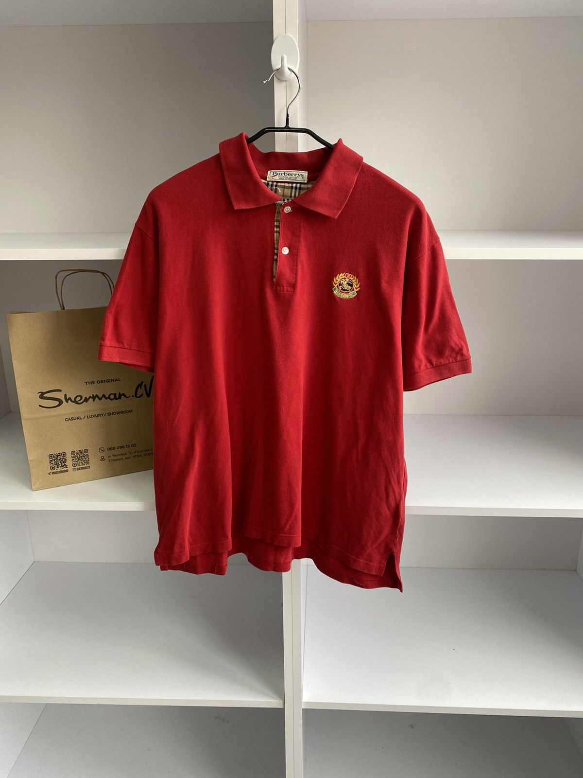 Burberry × Vintage Vintage Burberry Red Luxury Polo T-Shirt Size US L / EU 52-54 / 3 - 2 Thumbnail