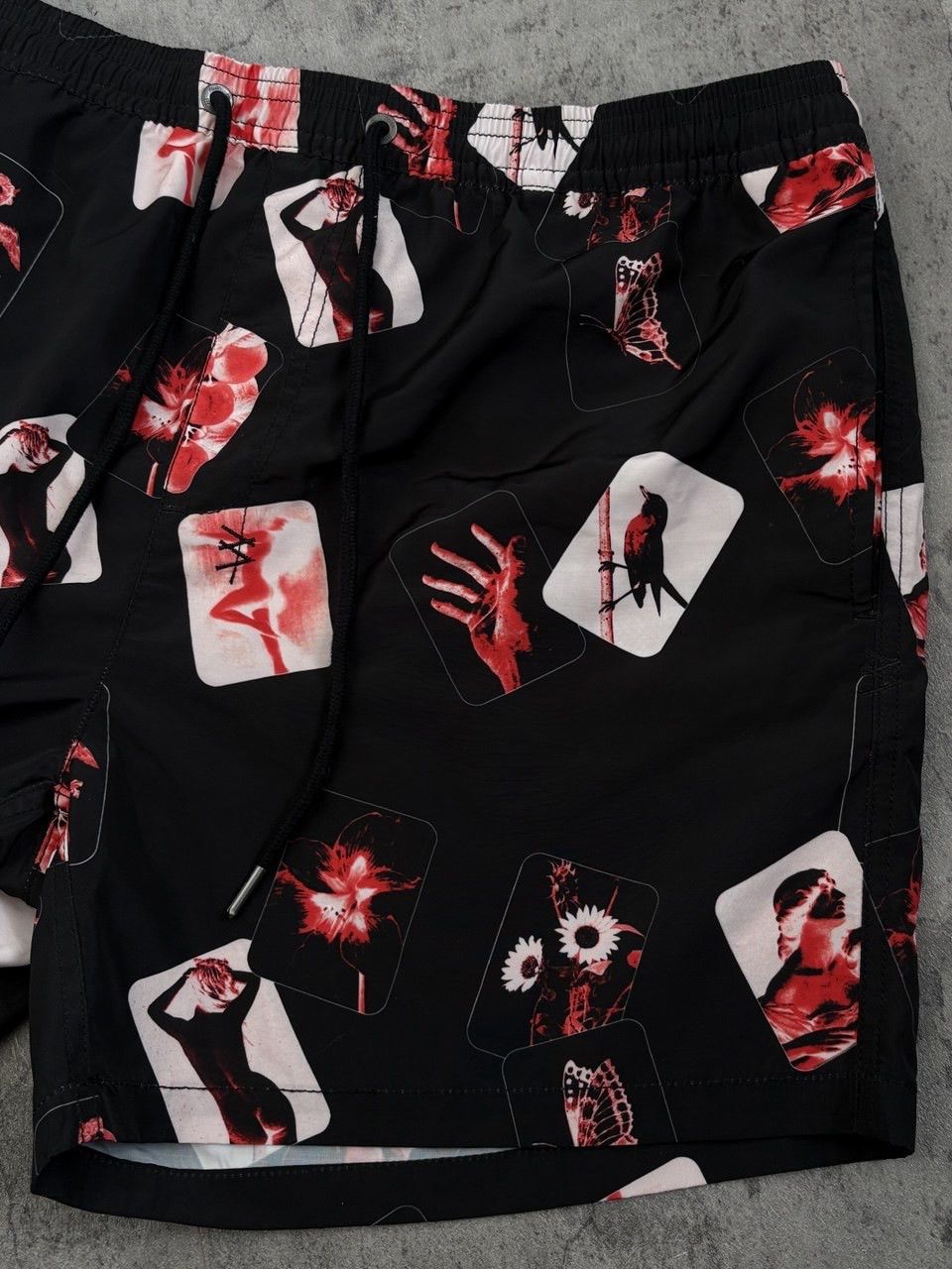 Ksubi Ksubi Board Shorts Icons AOP Red Black Size US 36 / EU 52 - 5 Thumbnail
