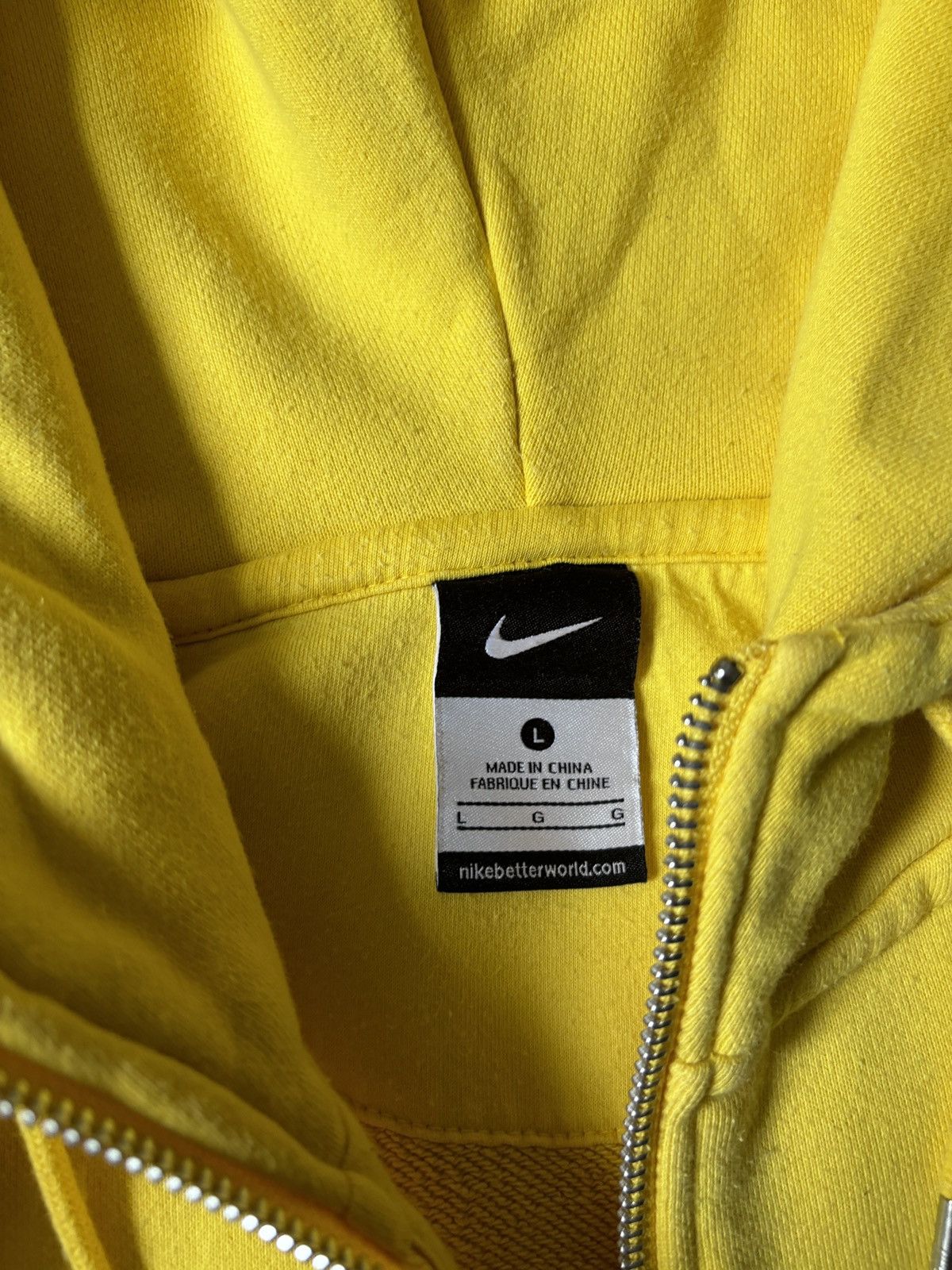 Japanese Brand × Nike × Vintage Nike Vintage FCB Barcelona Big Logo Y2K zip hoodie Size US L / EU 52-54 / 3 - 7 Thumbnail