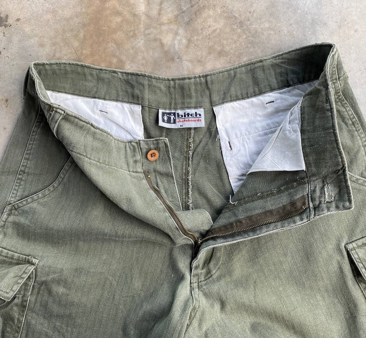 Shorty's Skateboards × Vintage VINTAGE BITCH SHORTPANT GREEN MILITARY W32 Size US 32 / EU 48 - 5 Thumbnail